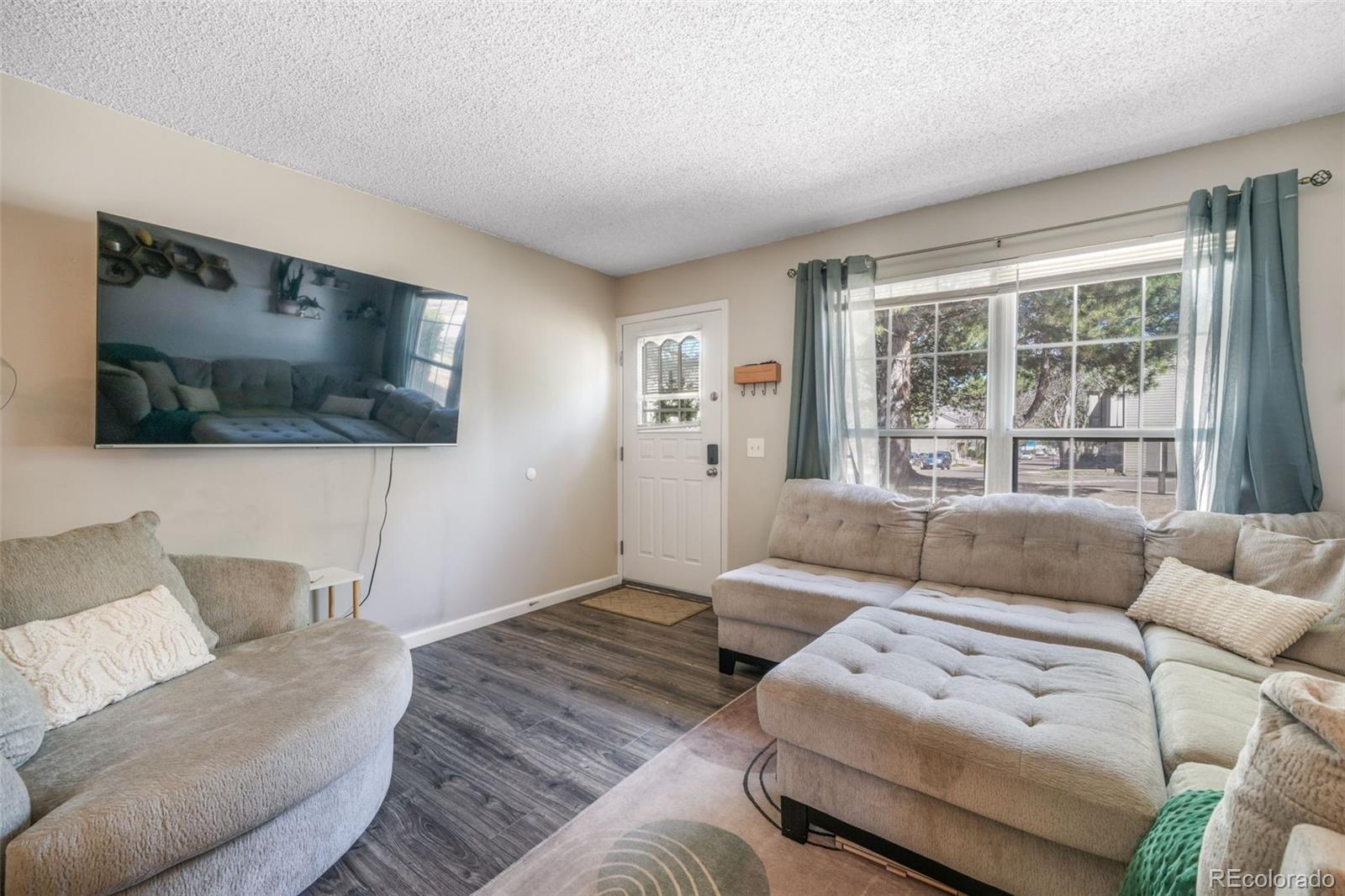 MLS Image #7 for 3553  queen anne way ,colorado springs, Colorado