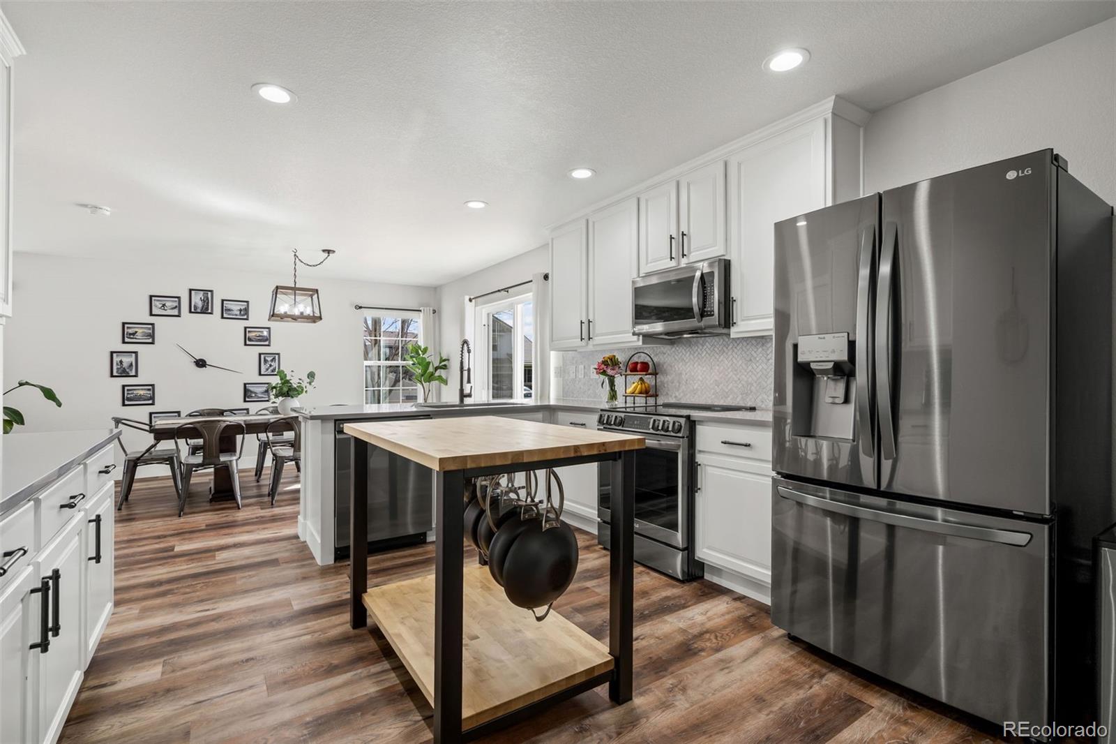 MLS Image #11 for 3963  heatherwood circle,johnstown, Colorado