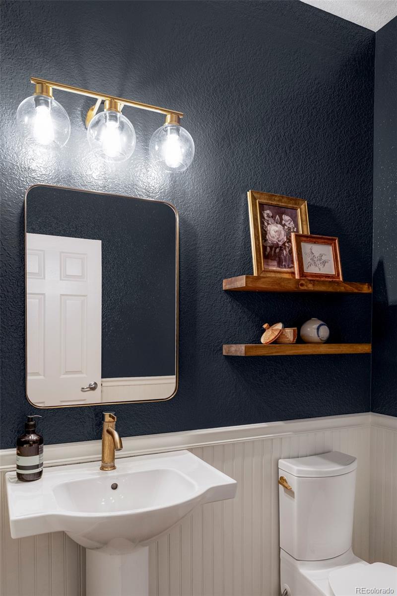MLS Image #22 for 8494 e 28th avenue,denver, Colorado