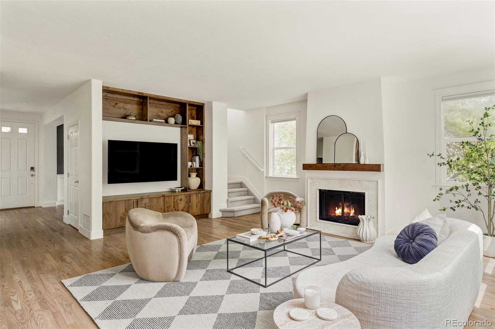 MLS Image #6 for 8494 e 28th avenue,denver, Colorado
