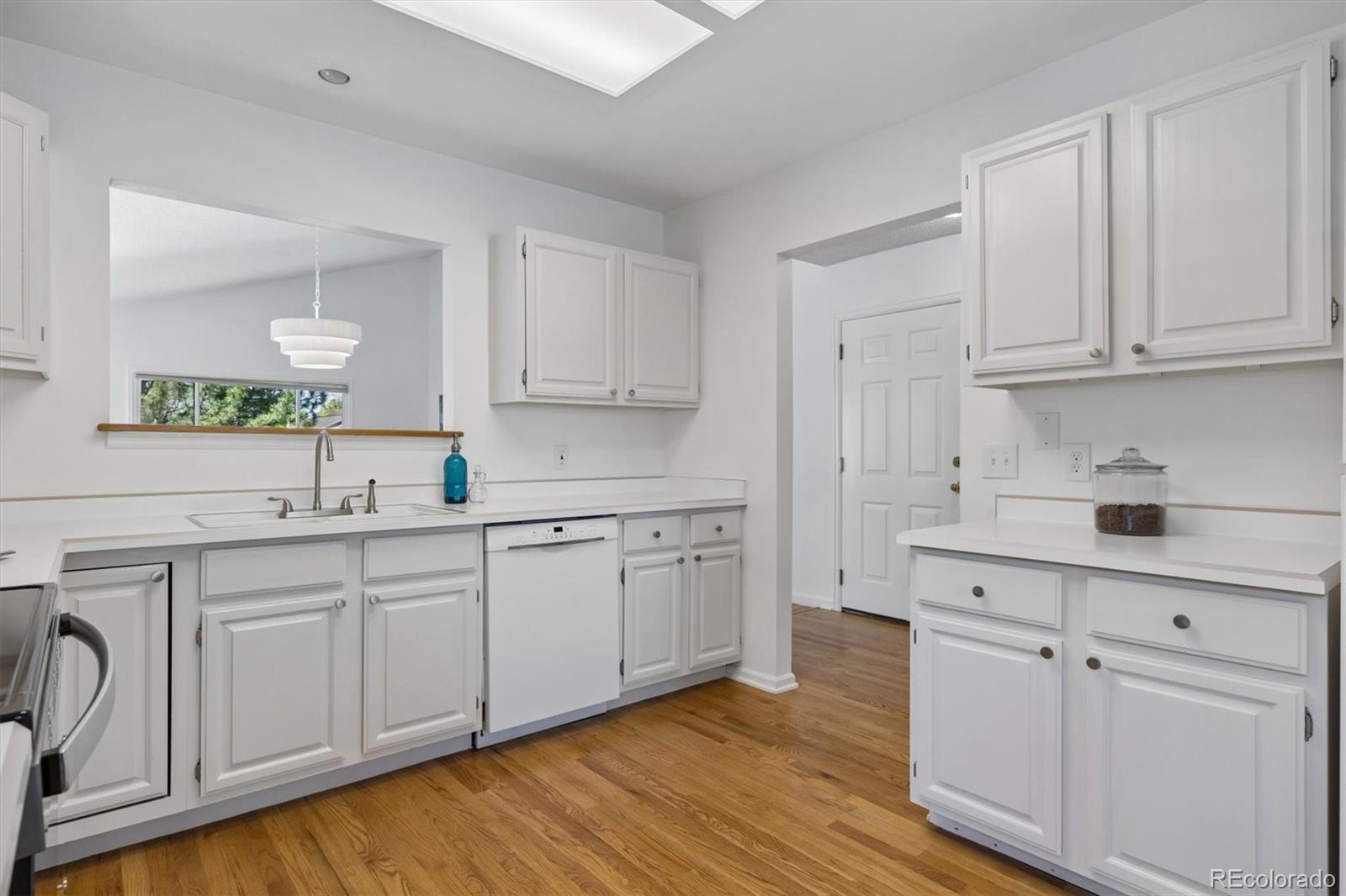 MLS Image #13 for 8040 e dartmouth avenue,denver, Colorado