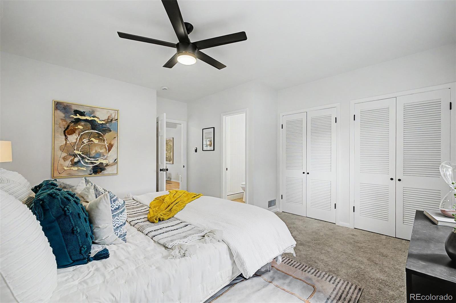 MLS Image #22 for 3201 e yale way,denver, Colorado