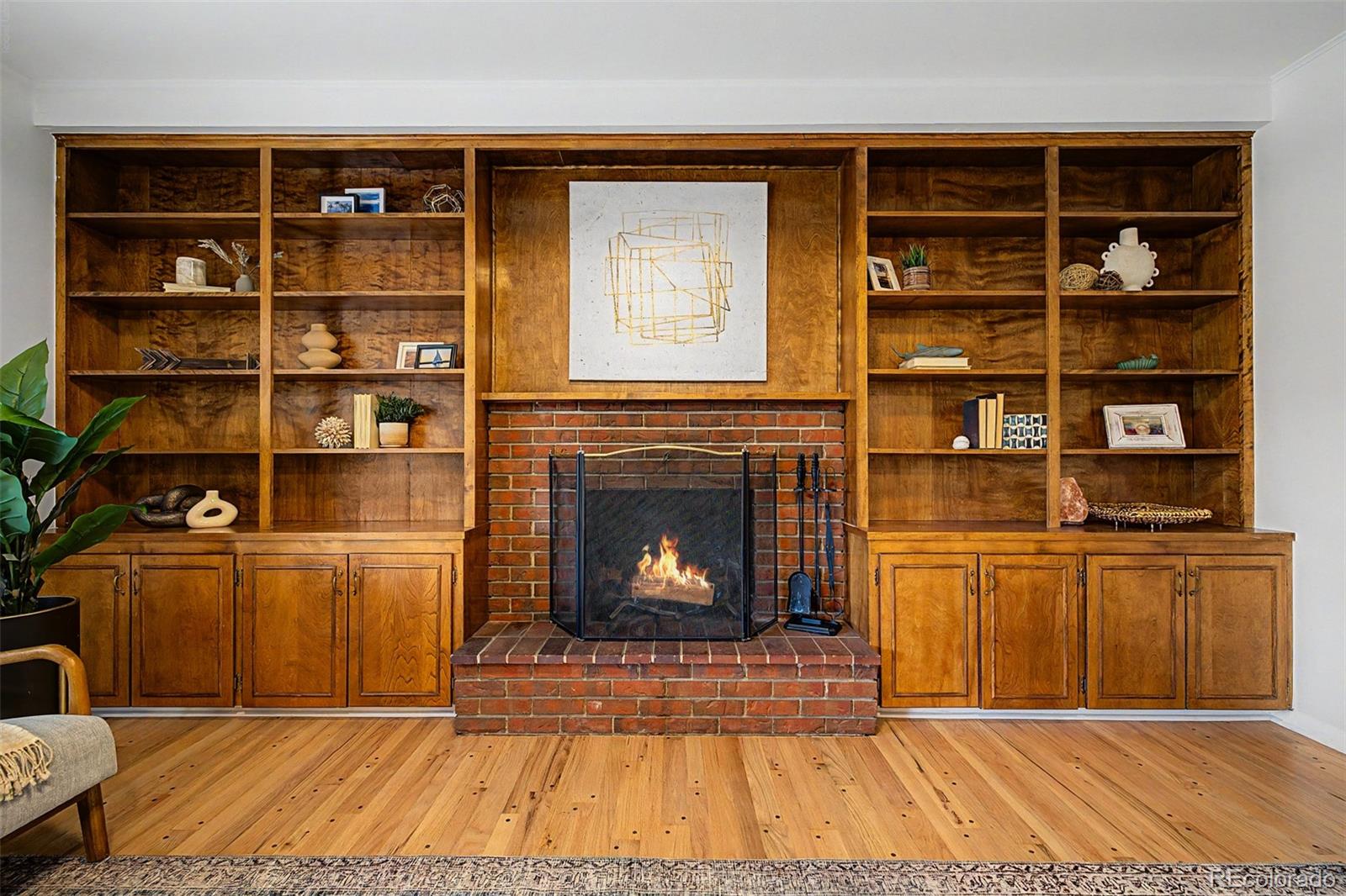 MLS Image #6 for 3201 e yale way,denver, Colorado