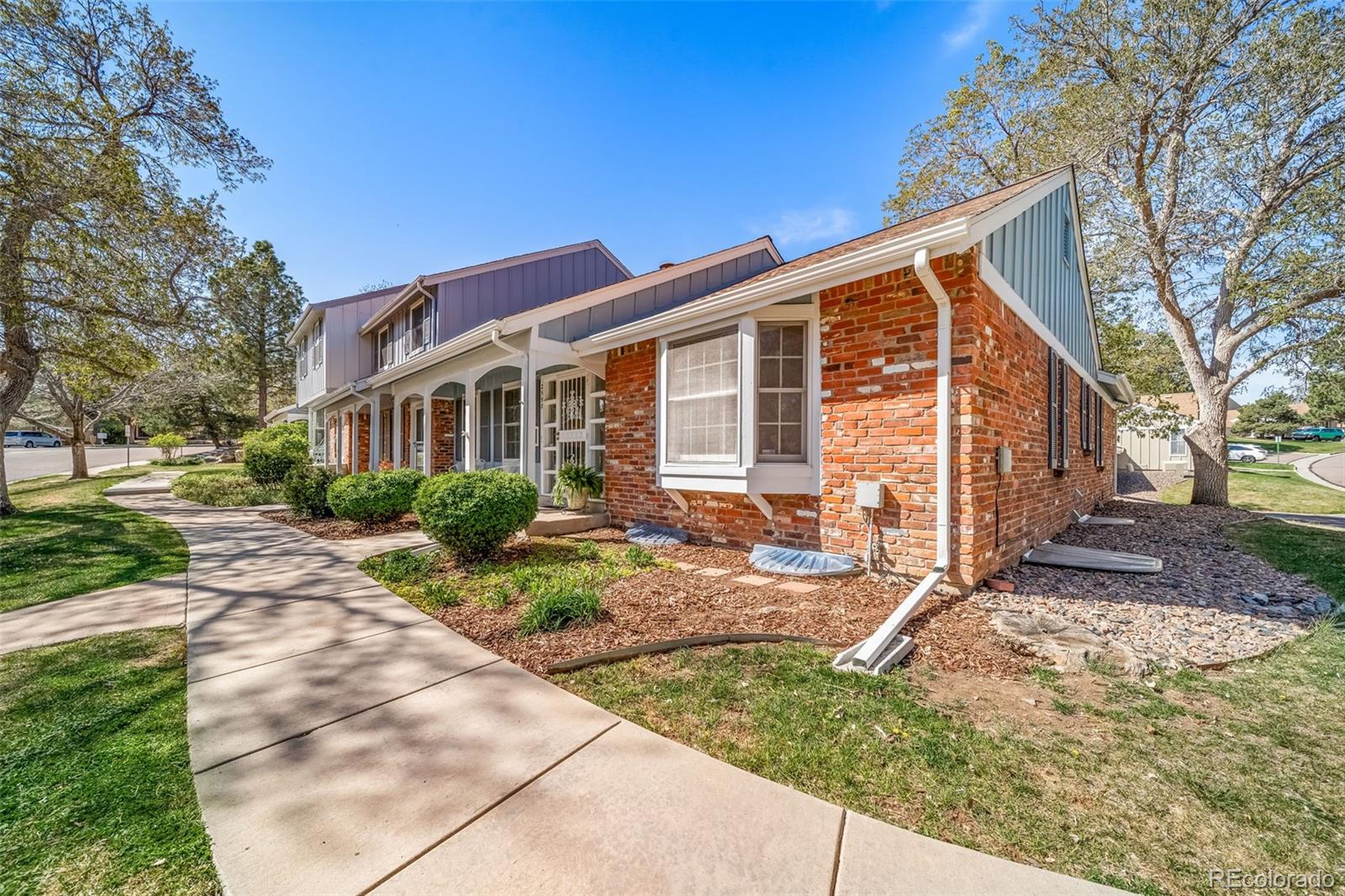 MLS Image #2 for 2598 e geddes place,centennial, Colorado
