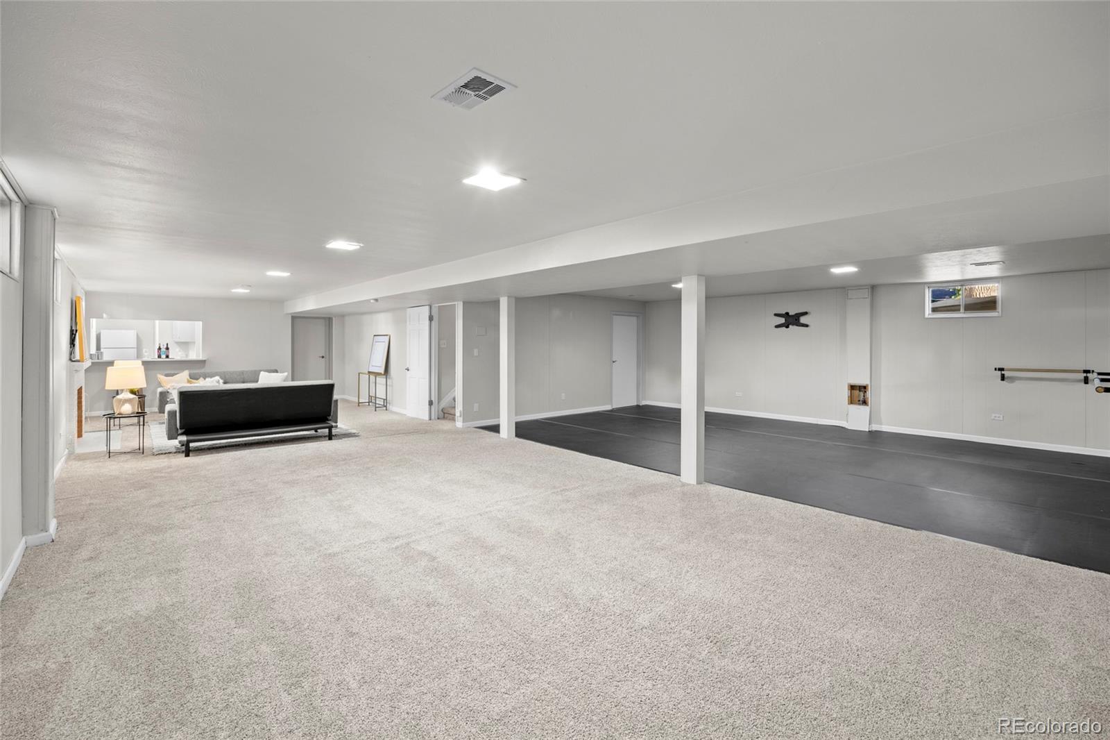 MLS Image #34 for 3941 s hillcrest drive,denver, Colorado