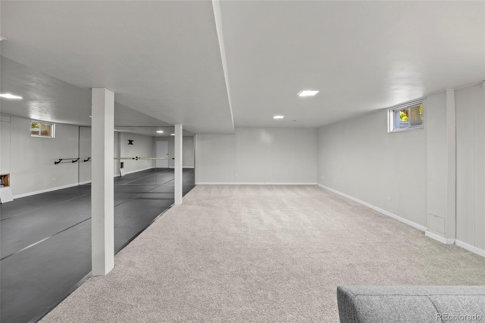 MLS Image #35 for 3941 s hillcrest drive,denver, Colorado