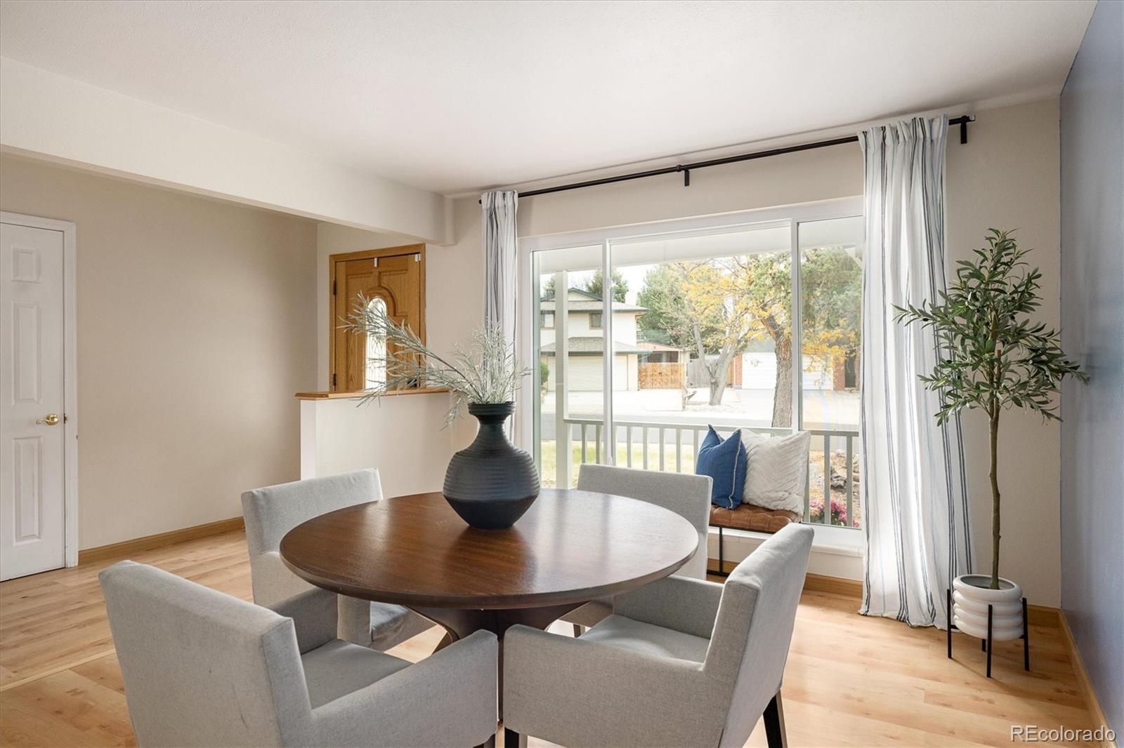 MLS Image #4 for 12257 e louisiana drive,aurora, Colorado