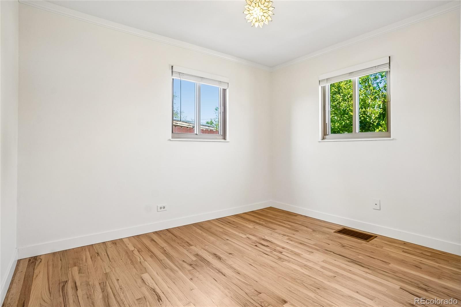 MLS Image #16 for 2848  pontiac street,denver, Colorado