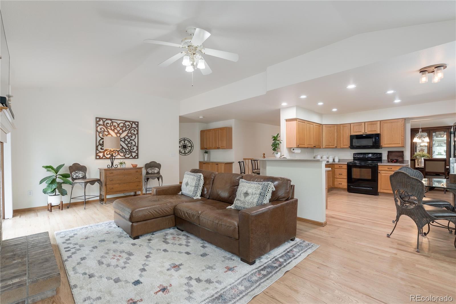 MLS Image #18 for 14155 w warren circle,lakewood, Colorado