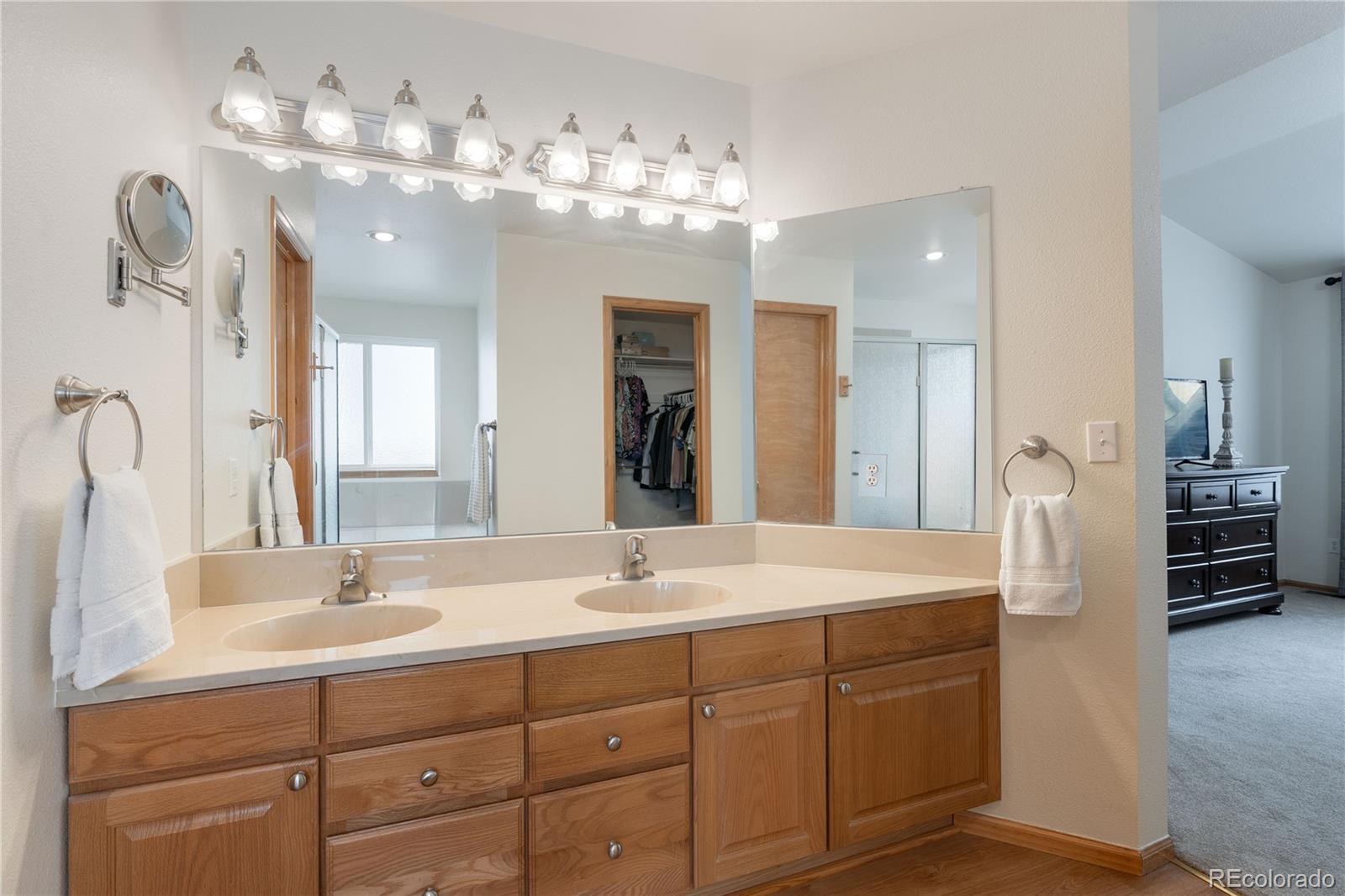 MLS Image #20 for 14155 w warren circle,lakewood, Colorado