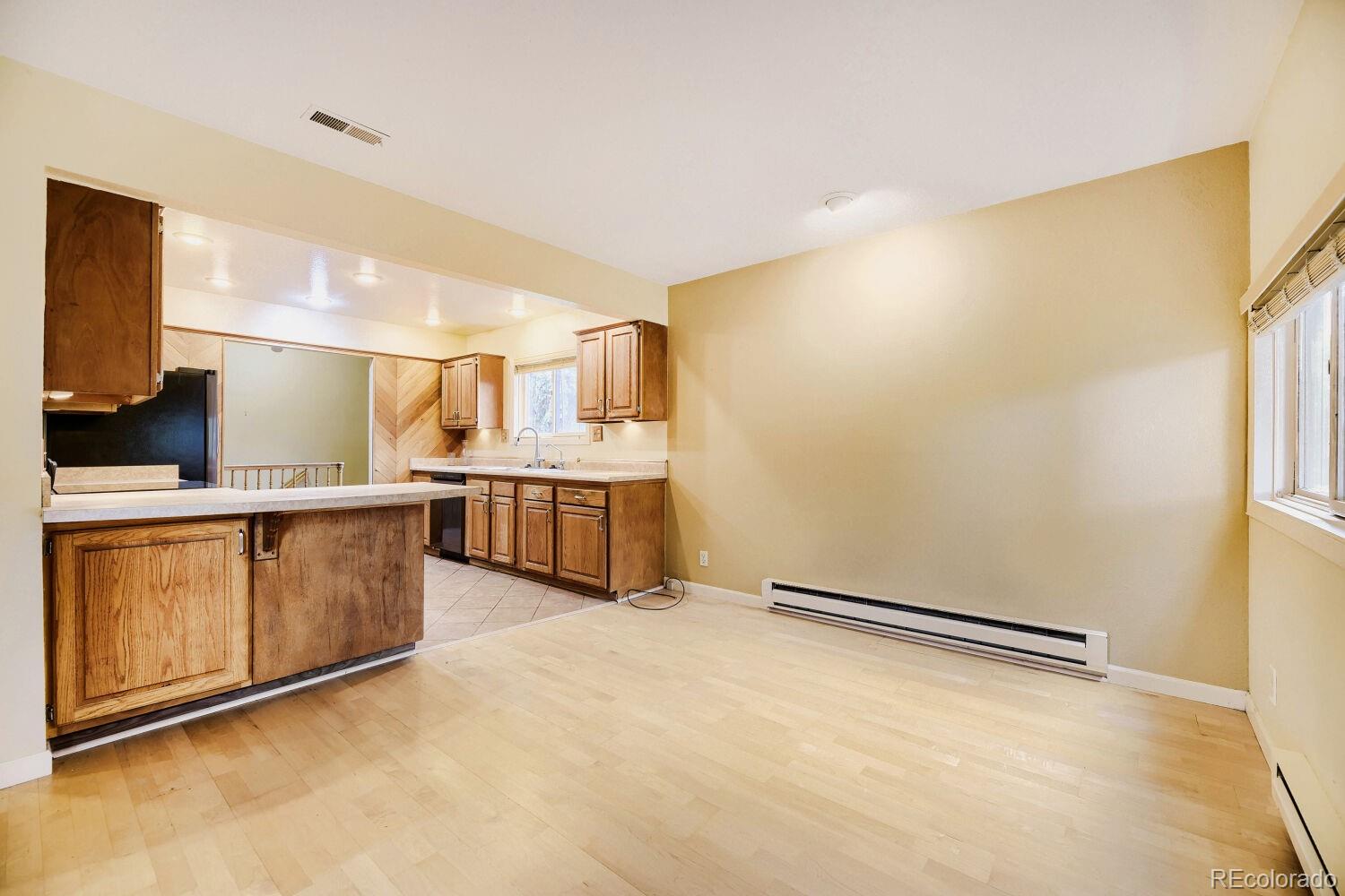 MLS Image #2 for 385 e chenango avenue,englewood, Colorado