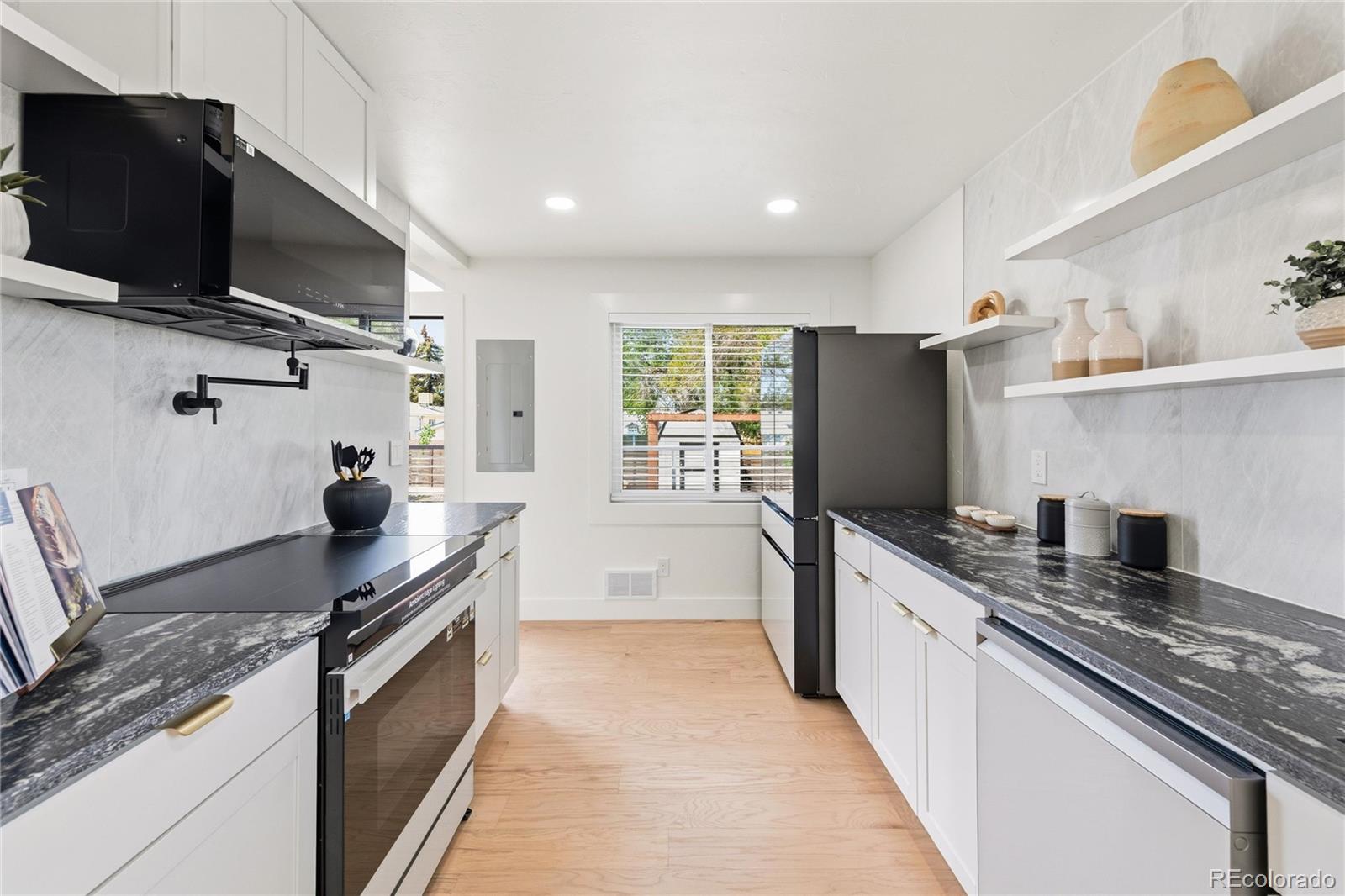 MLS Image #6 for 4581 s kalamath street,englewood, Colorado