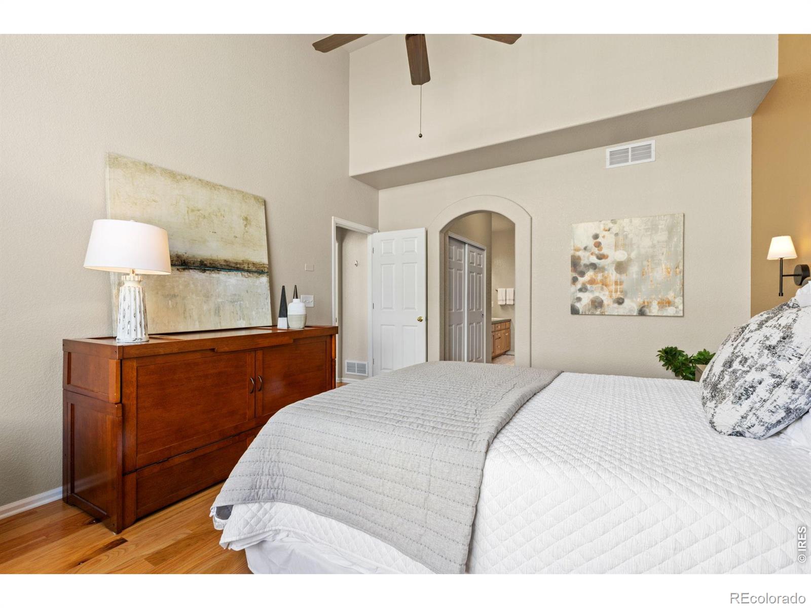 MLS Image #11 for 13803  legend way,broomfield, Colorado