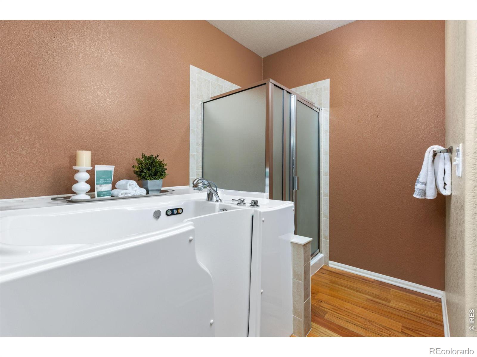 MLS Image #13 for 13803  legend way,broomfield, Colorado