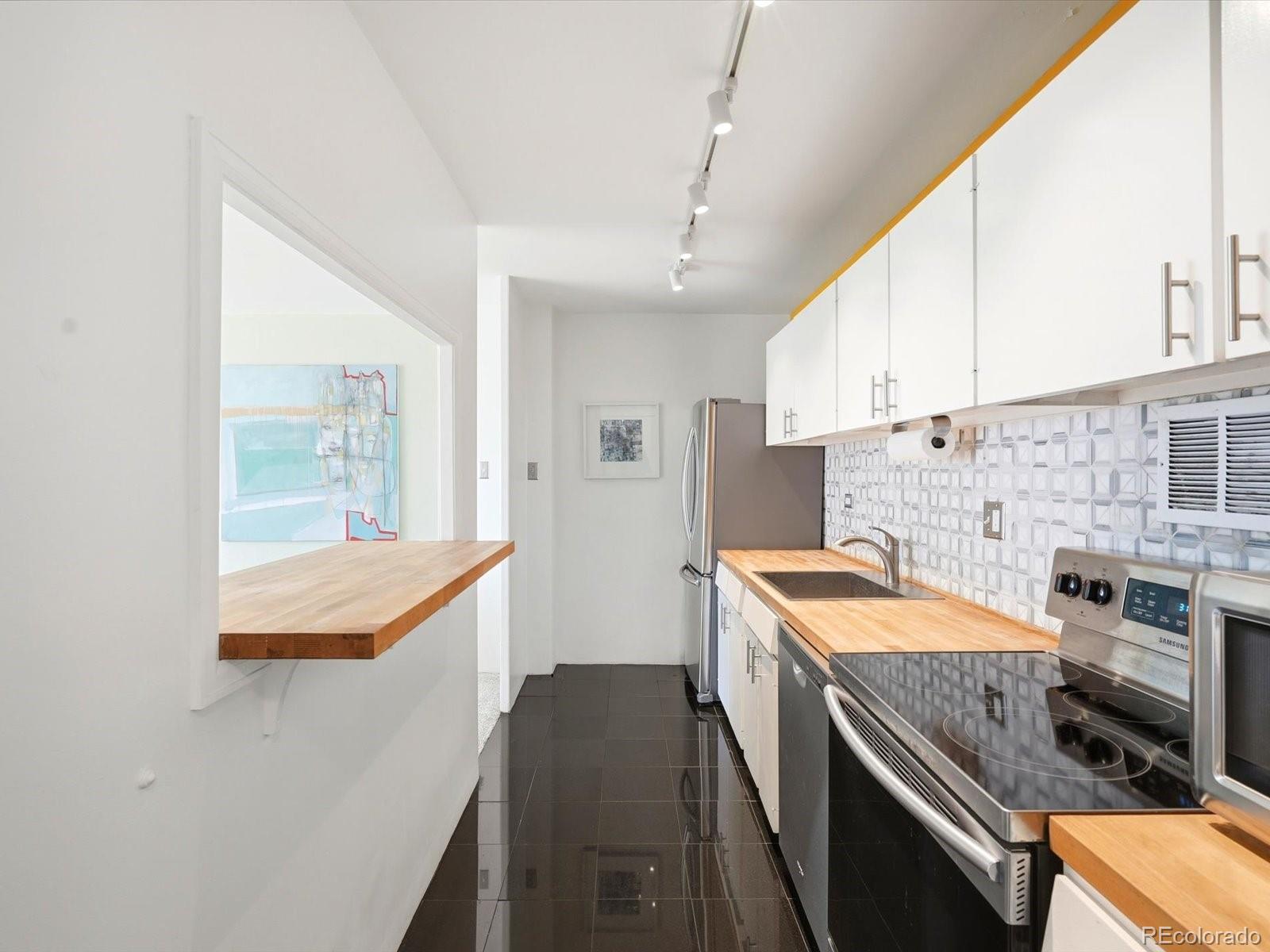 MLS Image #24 for 3100 e cherry creek south drive 702,denver, Colorado