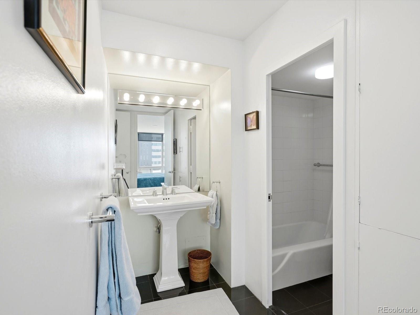 MLS Image #31 for 3100 e cherry creek south drive 702,denver, Colorado