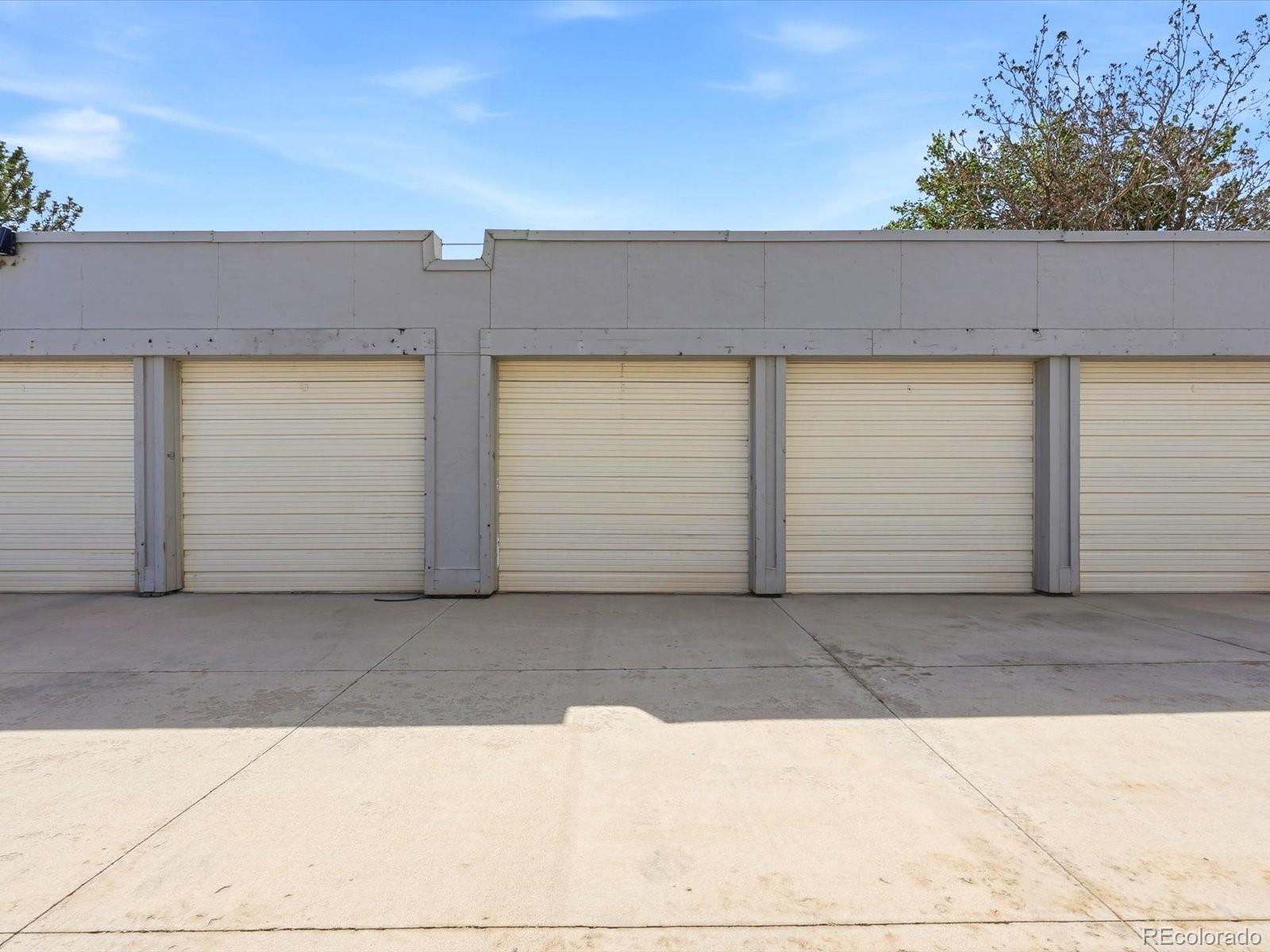 MLS Image #33 for 3100 e cherry creek south drive 702,denver, Colorado