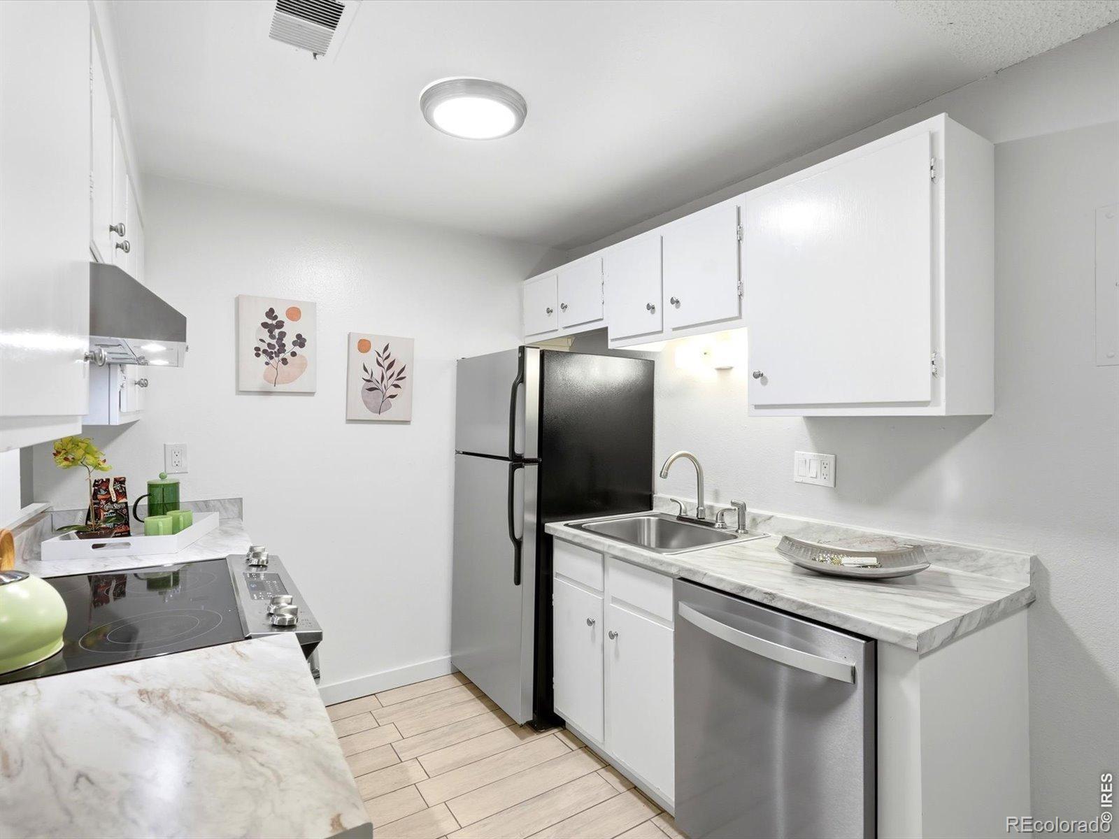 MLS Image #6 for 1606  cottonwood drive,louisville, Colorado