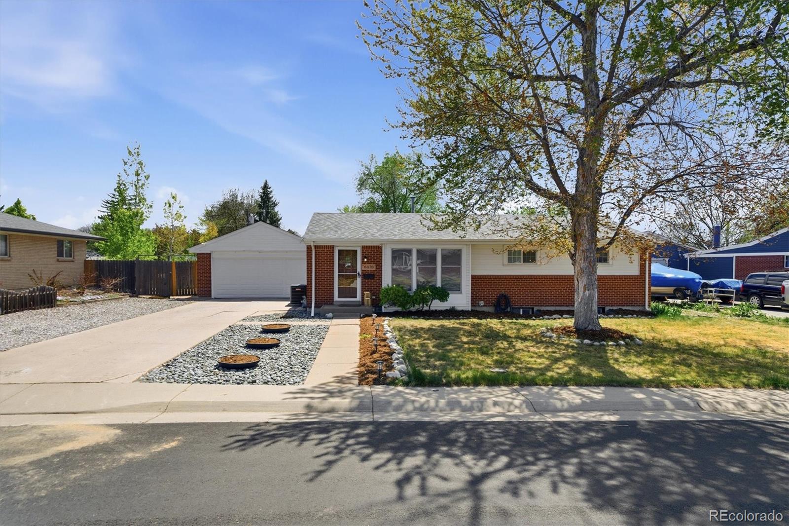MLS Image #1 for 6878 s birch way,centennial, Colorado