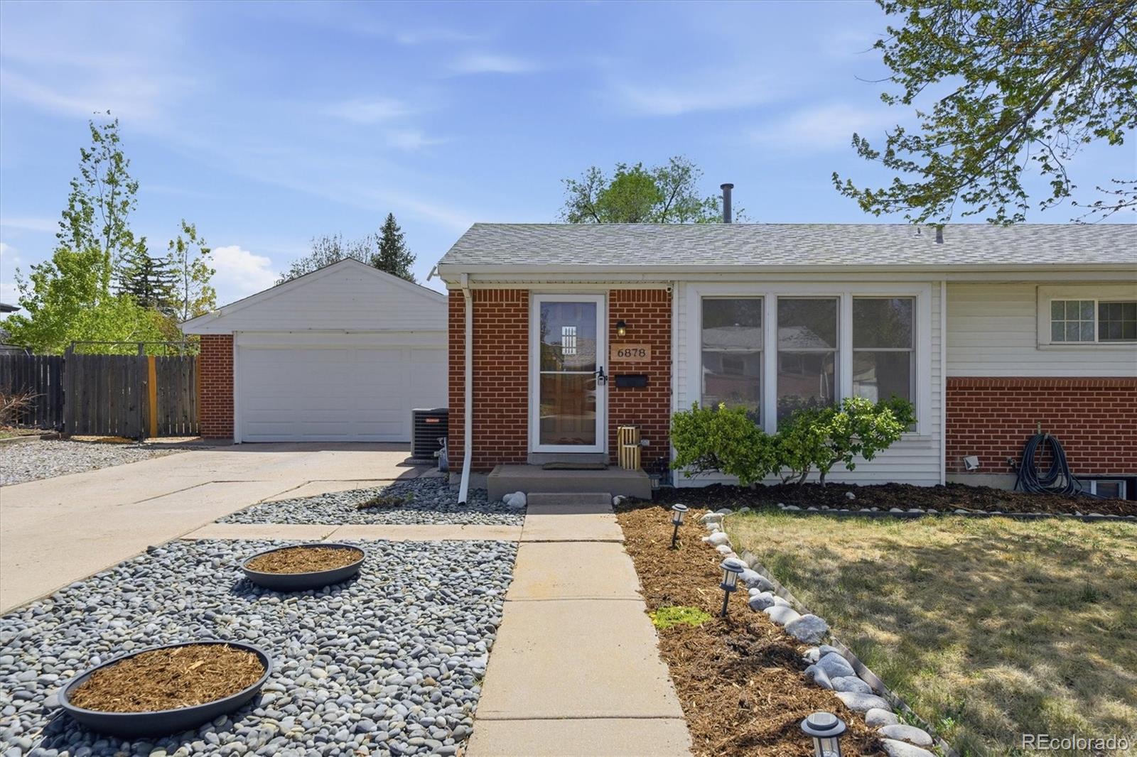 MLS Image #2 for 6878 s birch way,centennial, Colorado