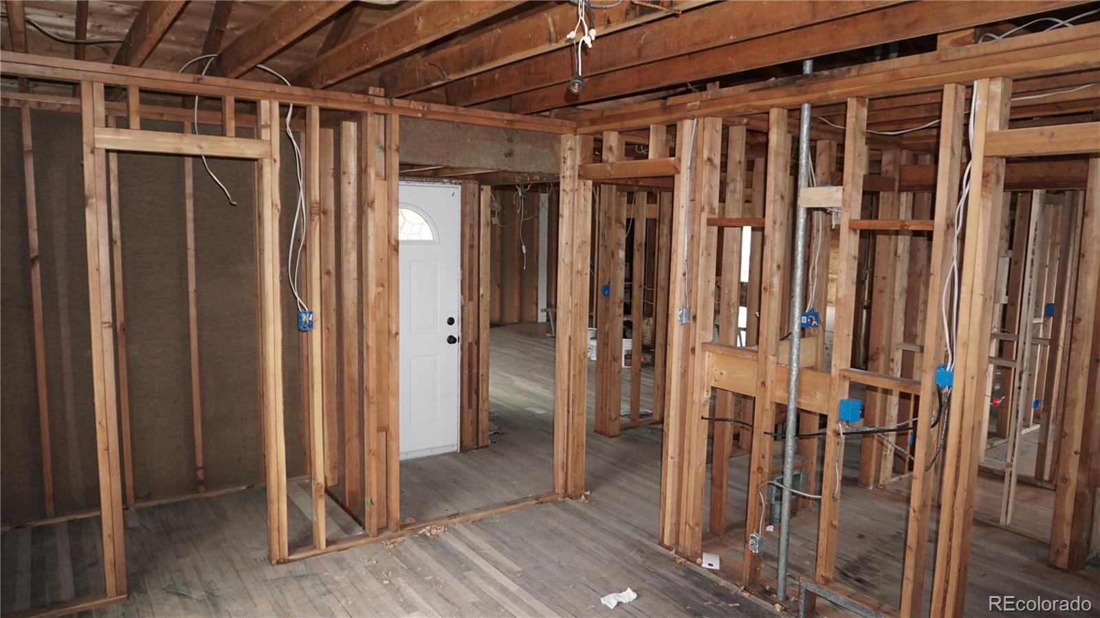MLS Image #10 for 3091 s holly place,denver, Colorado