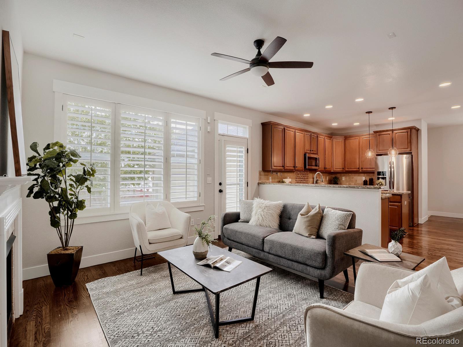 MLS Image #10 for 8169 e 23rd avenue,denver, Colorado