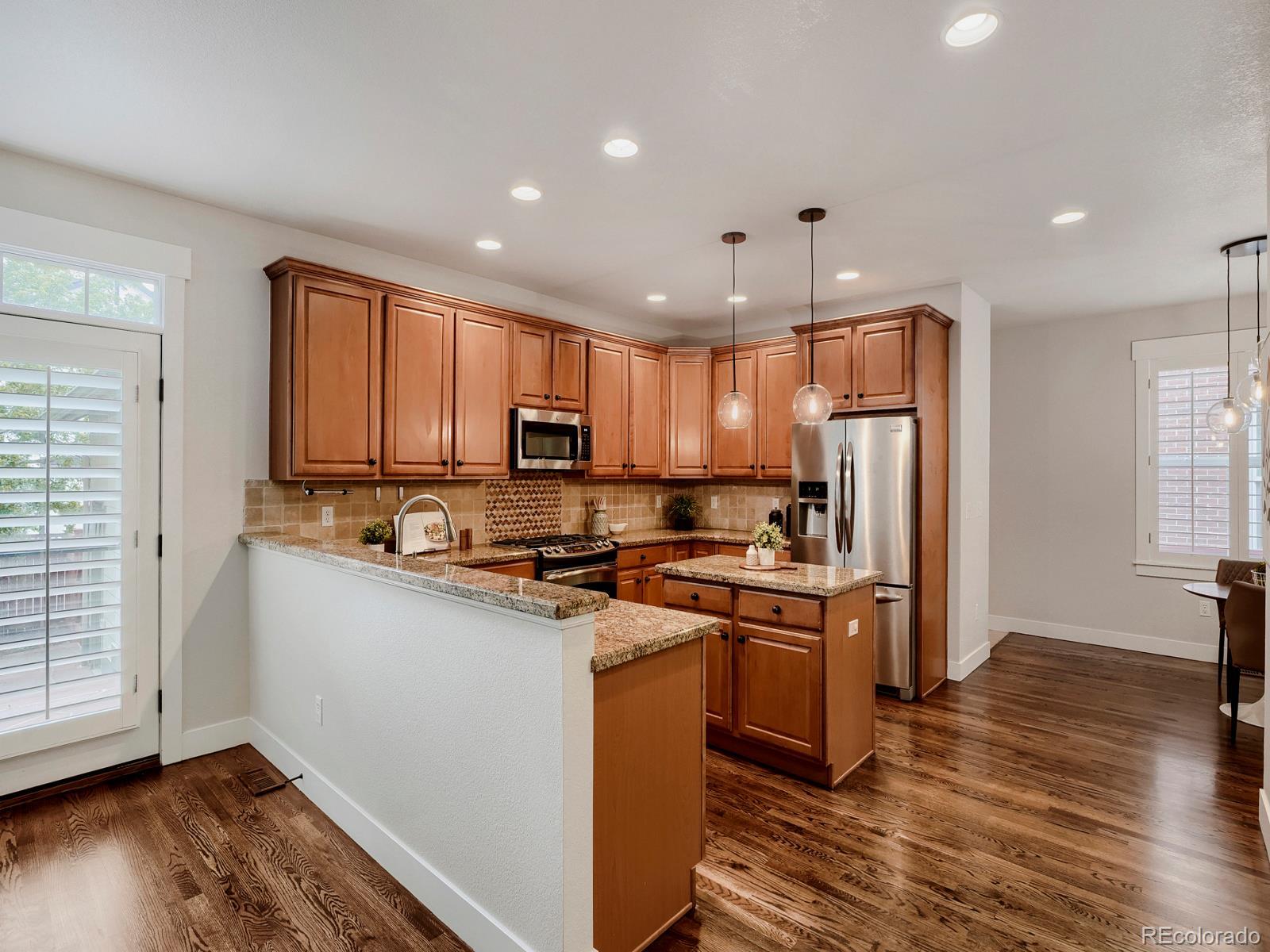 MLS Image #12 for 8169 e 23rd avenue,denver, Colorado