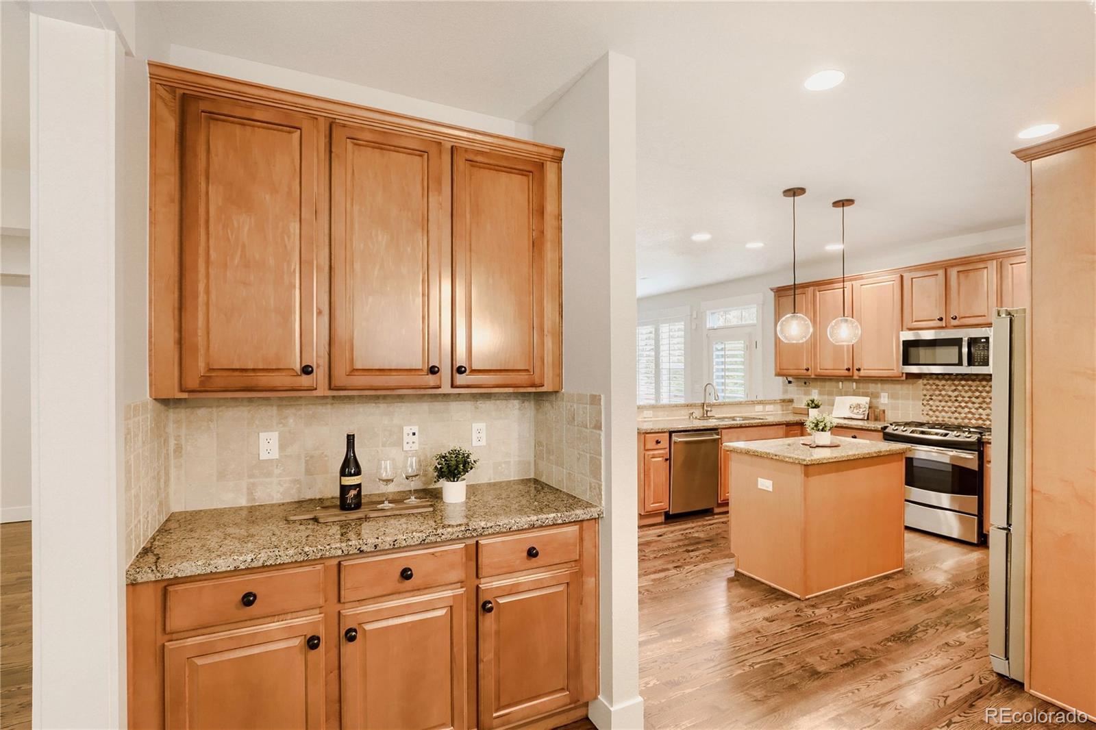MLS Image #15 for 8169 e 23rd avenue,denver, Colorado