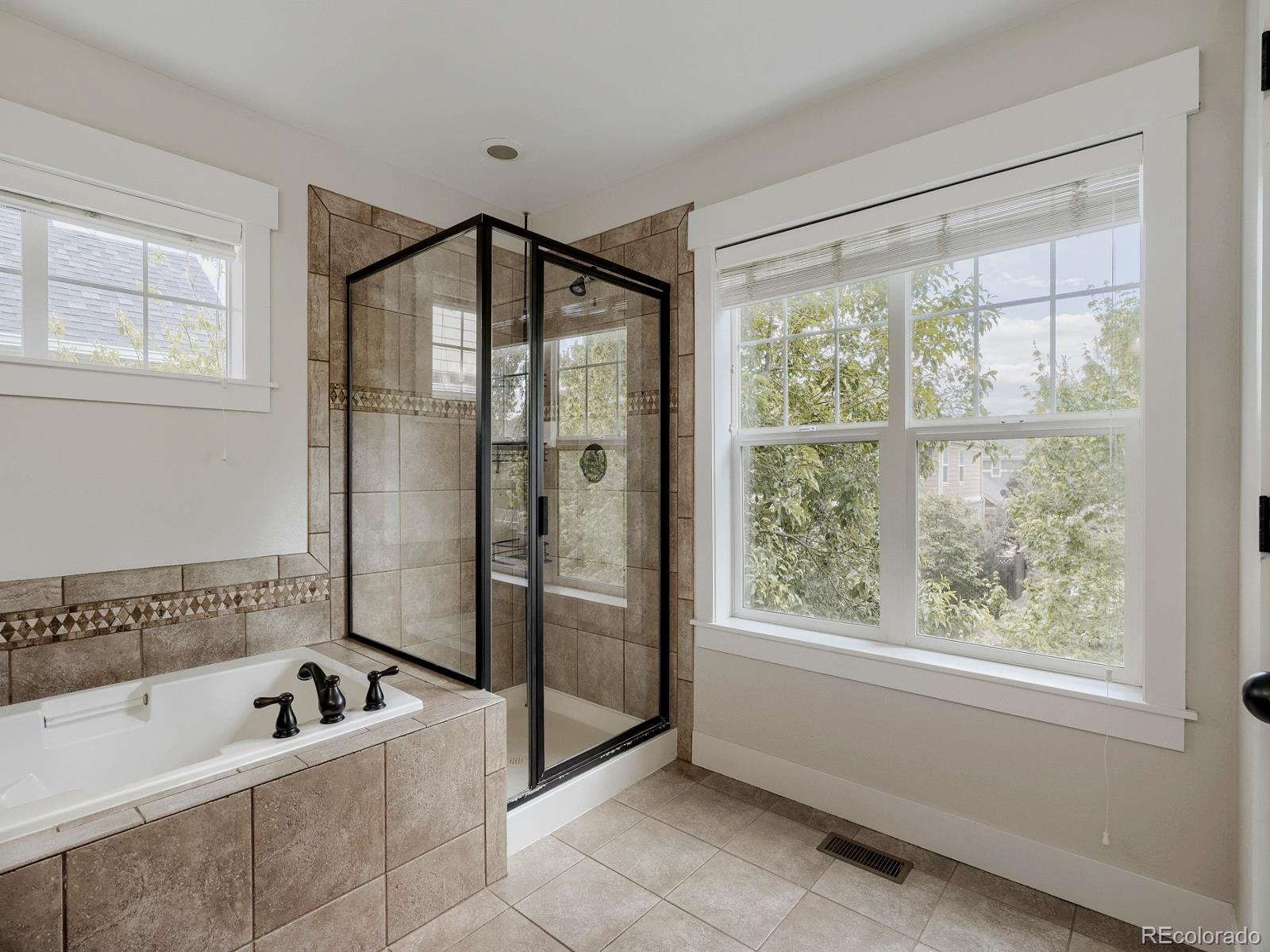 MLS Image #27 for 8169 e 23rd avenue,denver, Colorado