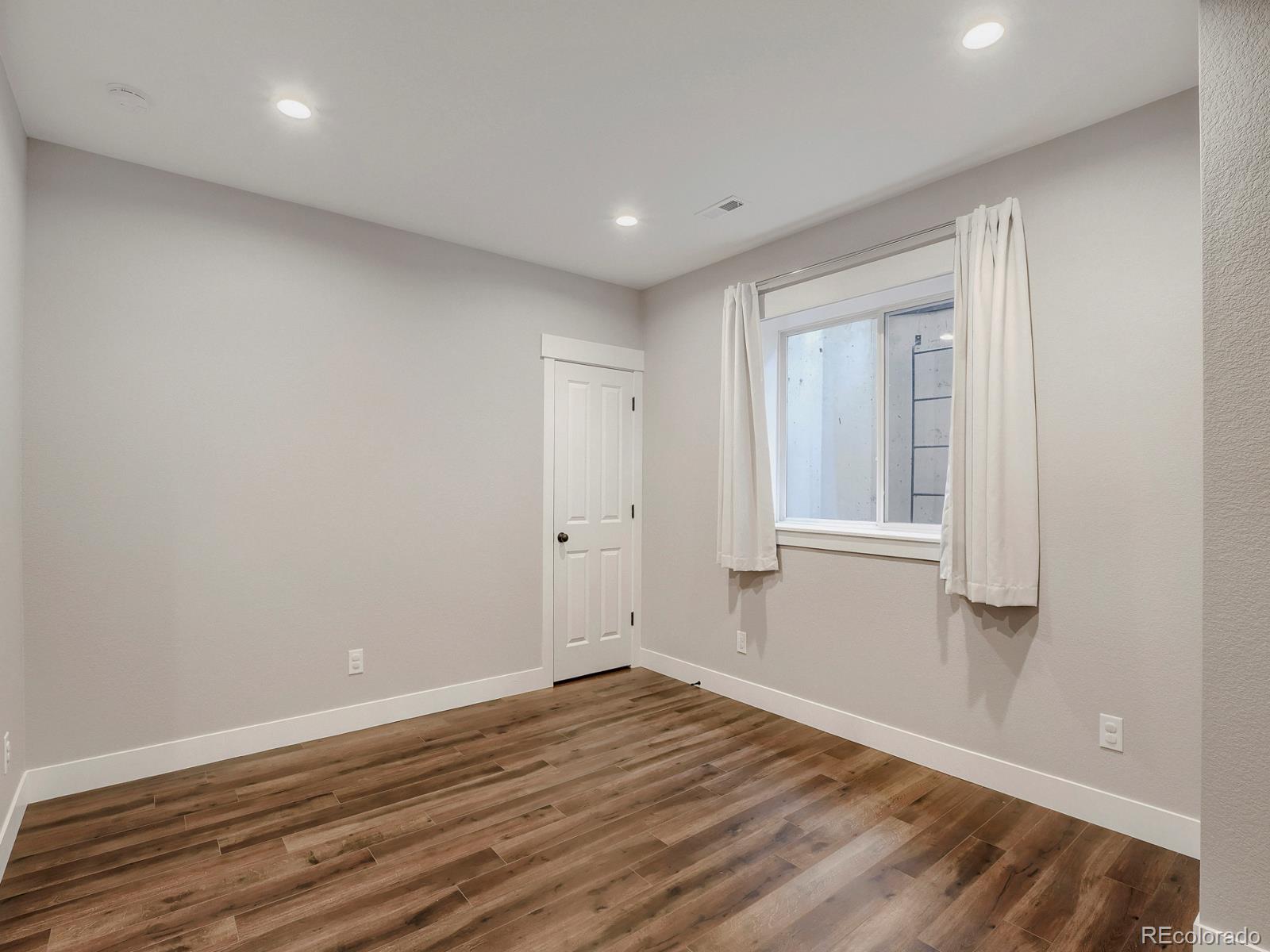 MLS Image #38 for 8169 e 23rd avenue,denver, Colorado