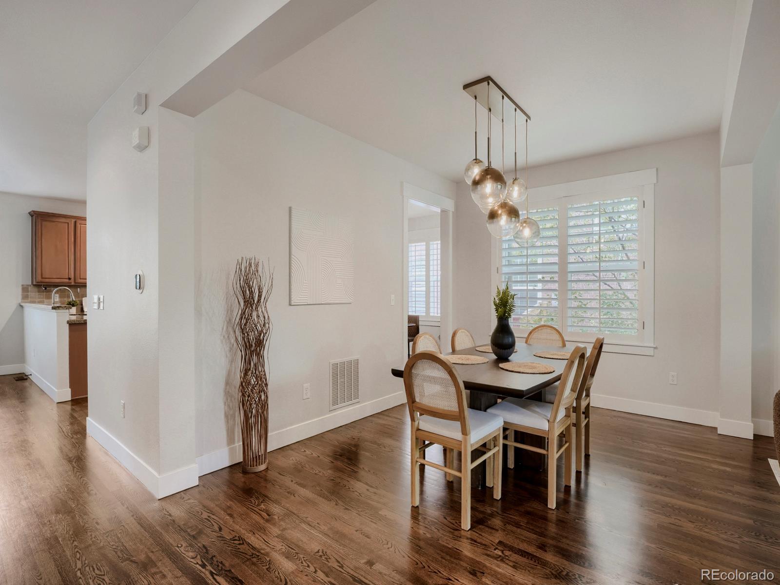 MLS Image #7 for 8169 e 23rd avenue,denver, Colorado