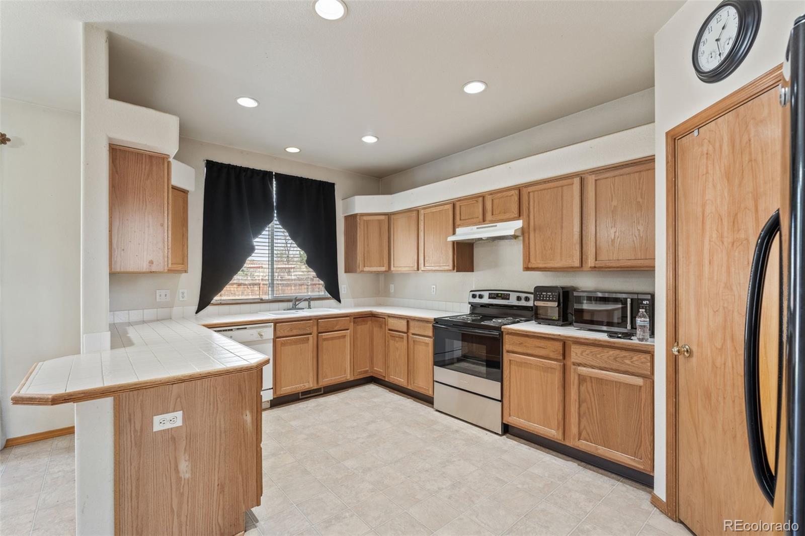 MLS Image #8 for 5136  sacred feather drive,colorado springs, Colorado