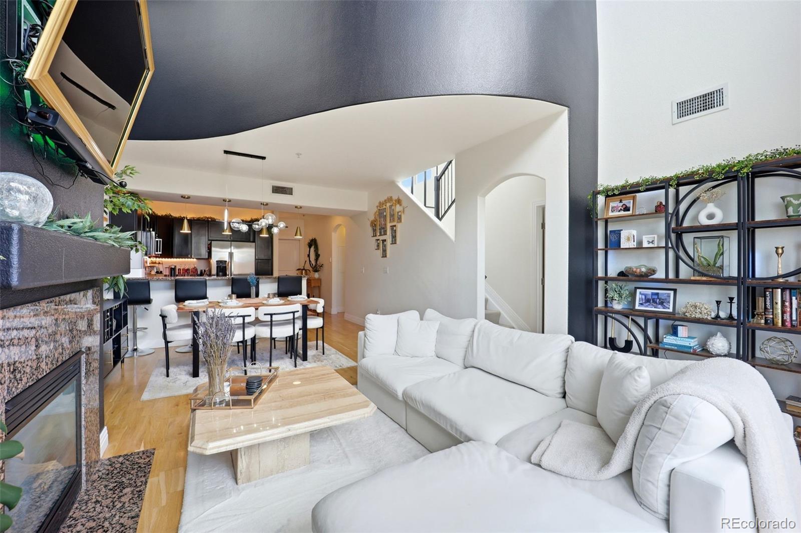 MLS Image #17 for 9079 e panorama circle 512,englewood, Colorado