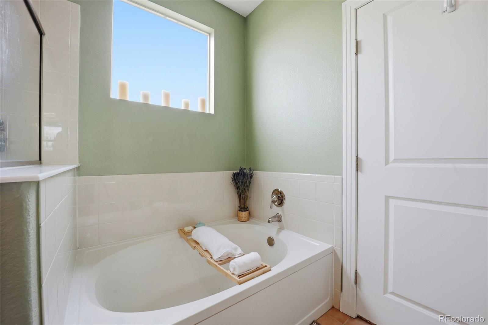 MLS Image #23 for 9079 e panorama circle 512,englewood, Colorado