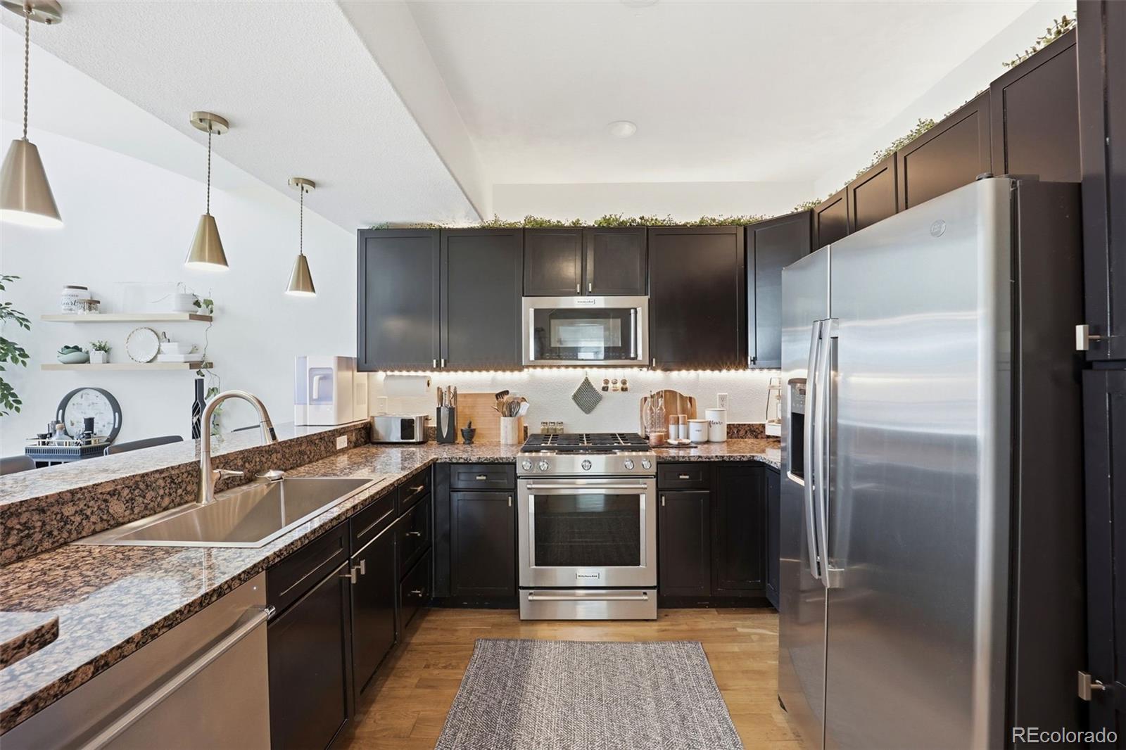 MLS Image #5 for 9079 e panorama circle 512,englewood, Colorado