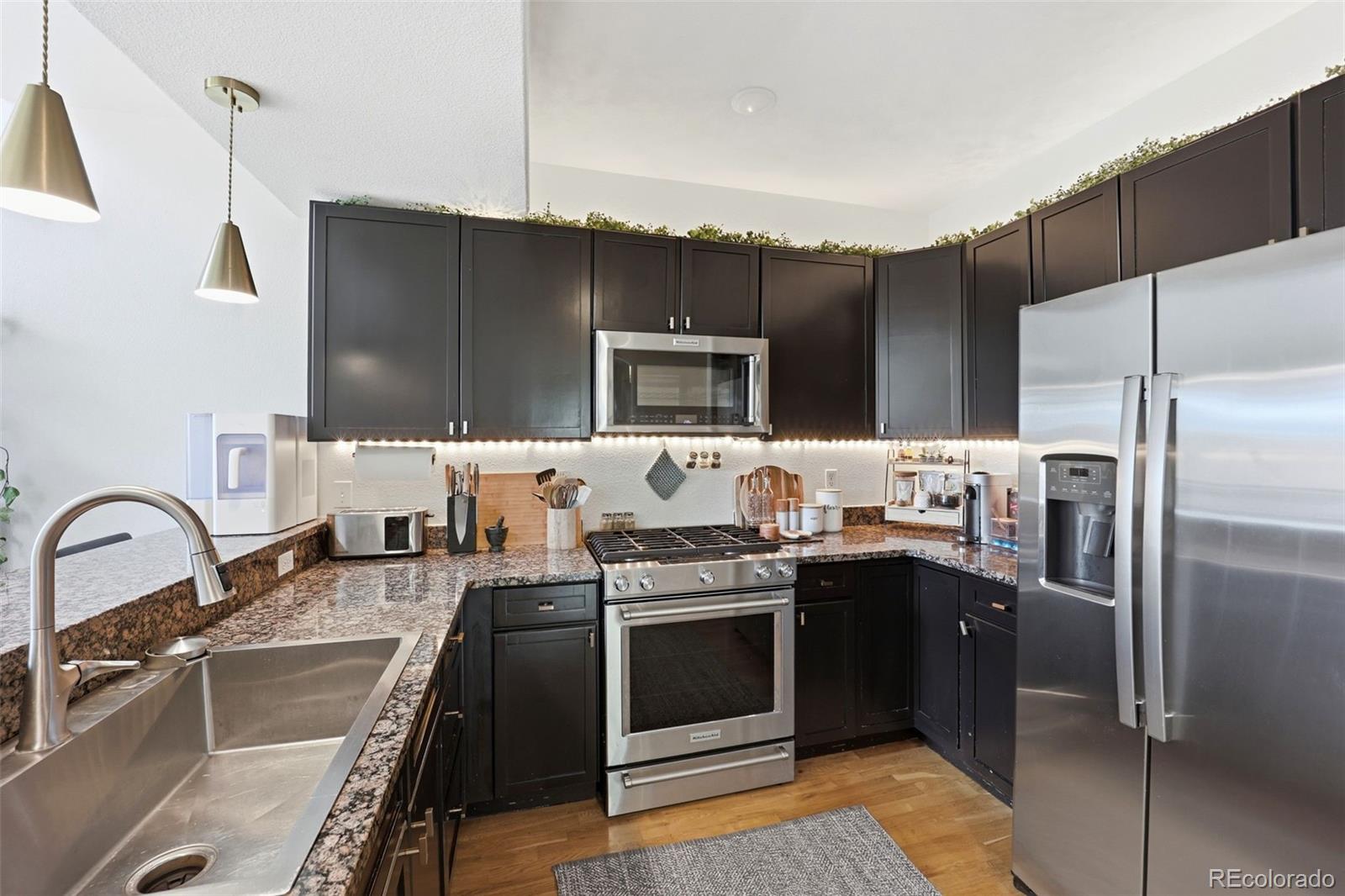 MLS Image #7 for 9079 e panorama circle 512,englewood, Colorado