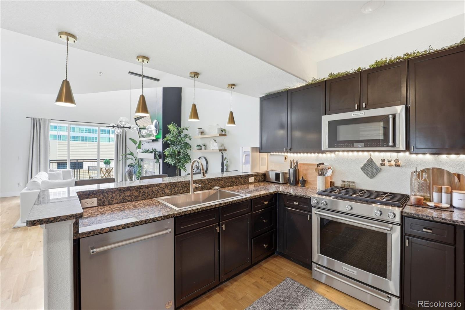MLS Image #8 for 9079 e panorama circle 512,englewood, Colorado