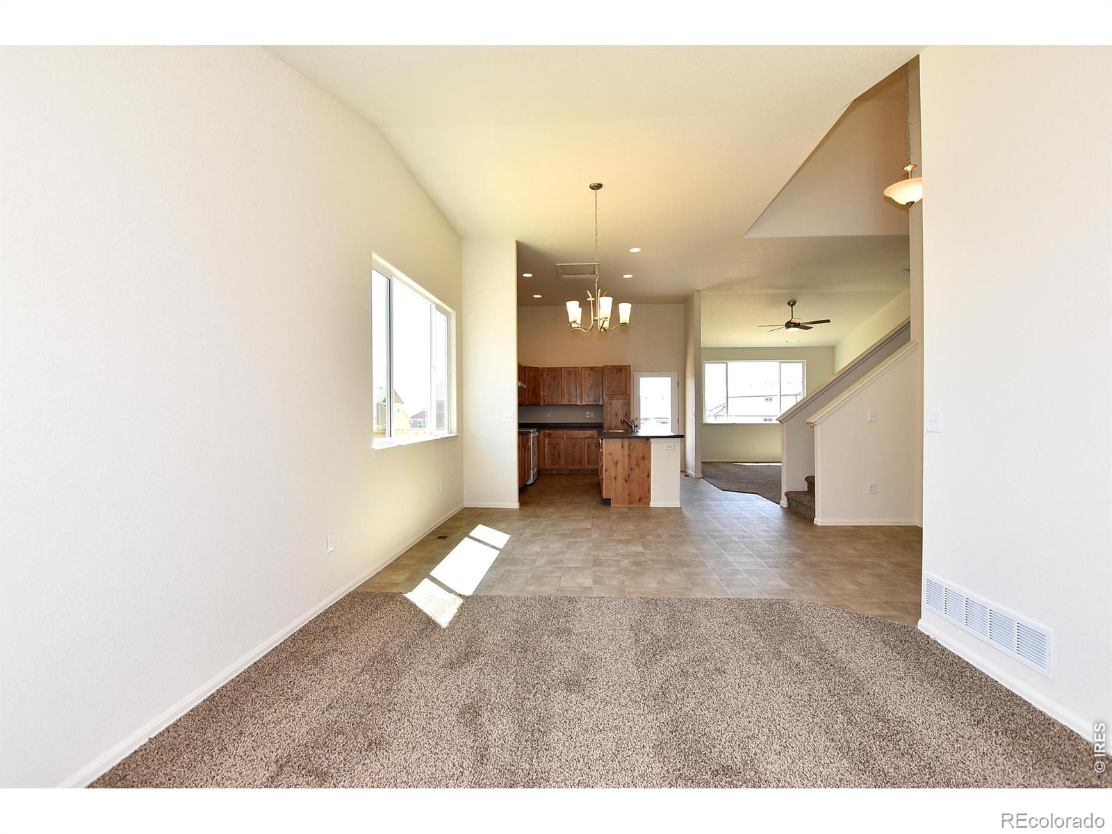 MLS Image #11 for 4825  grapevine way,johnstown, Colorado