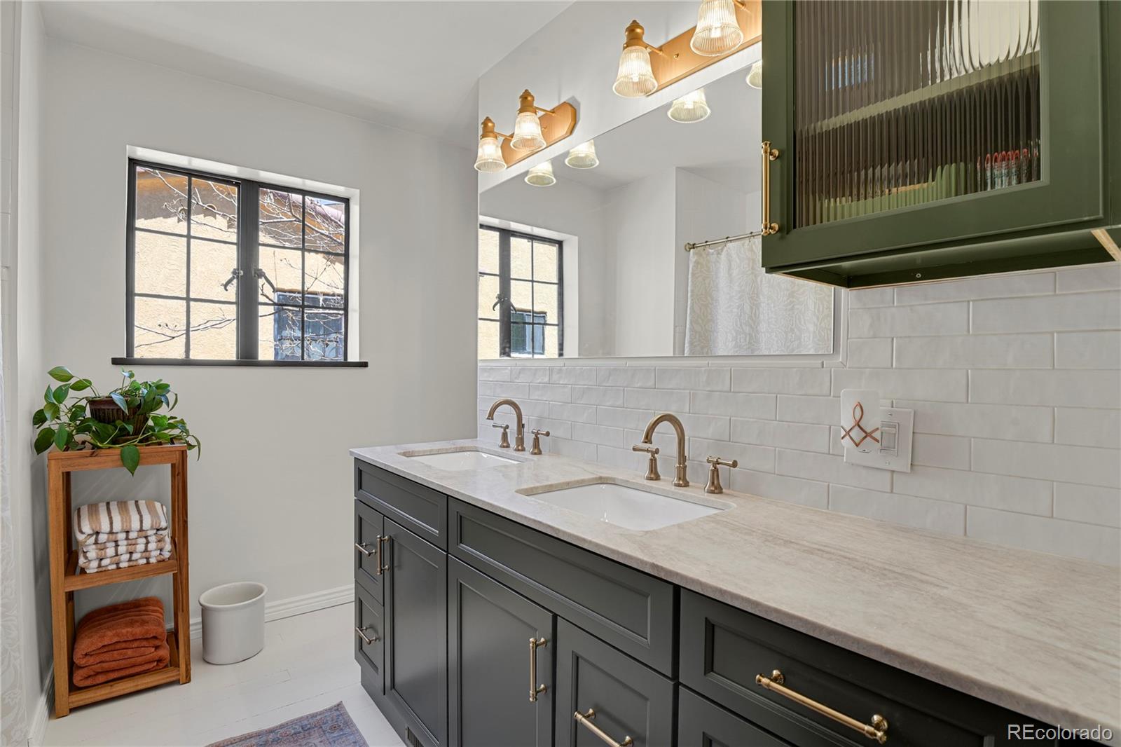 MLS Image #17 for 328 n logan avenue,colorado springs, Colorado