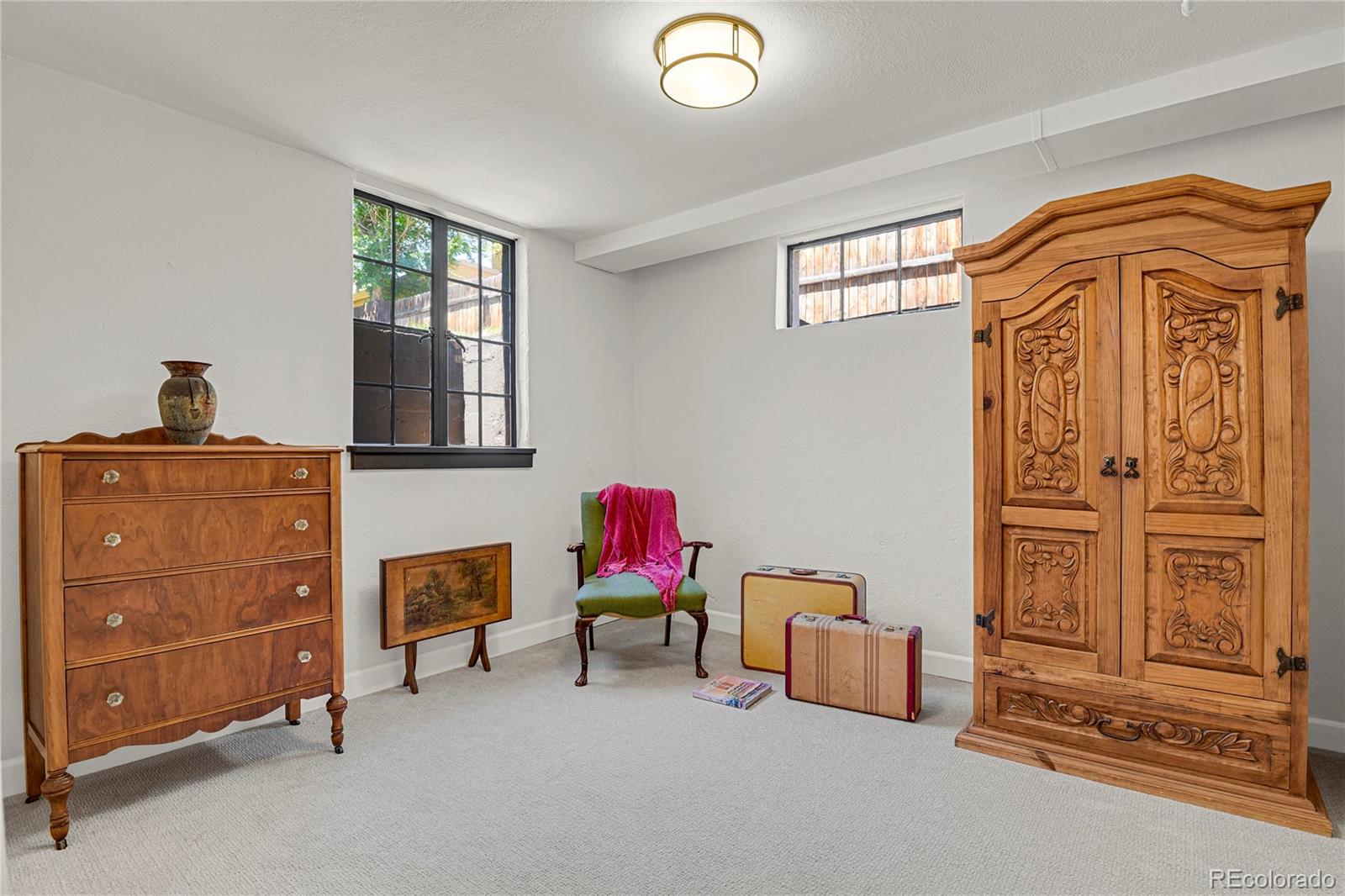 MLS Image #19 for 328 n logan avenue,colorado springs, Colorado