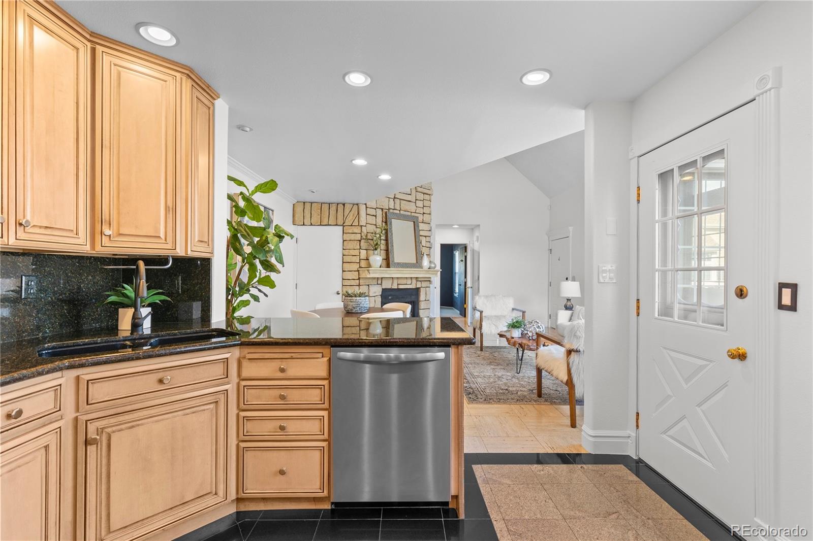 MLS Image #13 for 7373 e iowa avenue,denver, Colorado