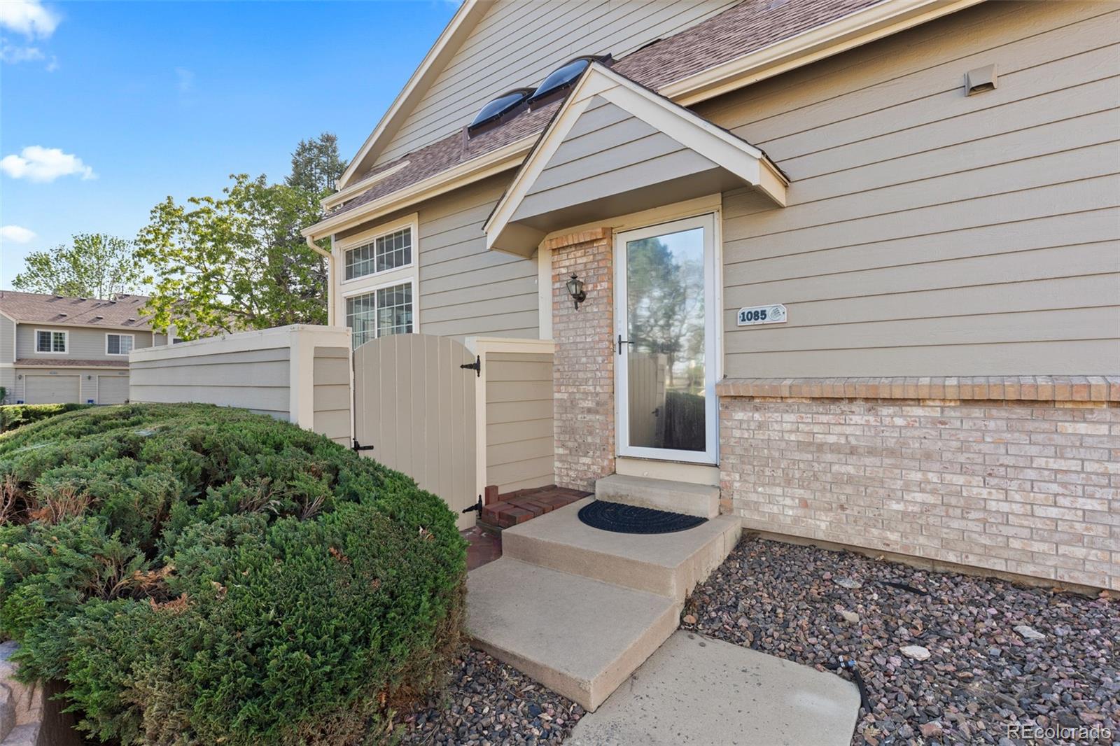 MLS Image #2 for 7373 e iowa avenue,denver, Colorado