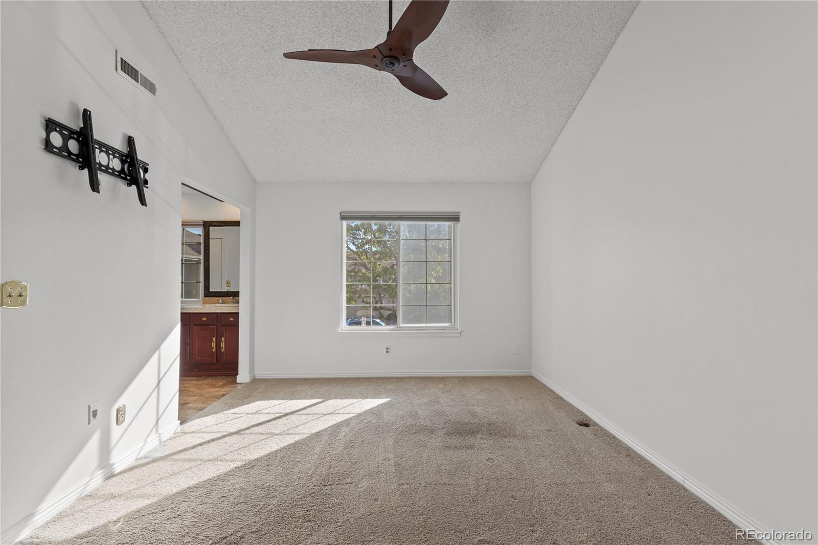 MLS Image #24 for 7373 e iowa avenue,denver, Colorado