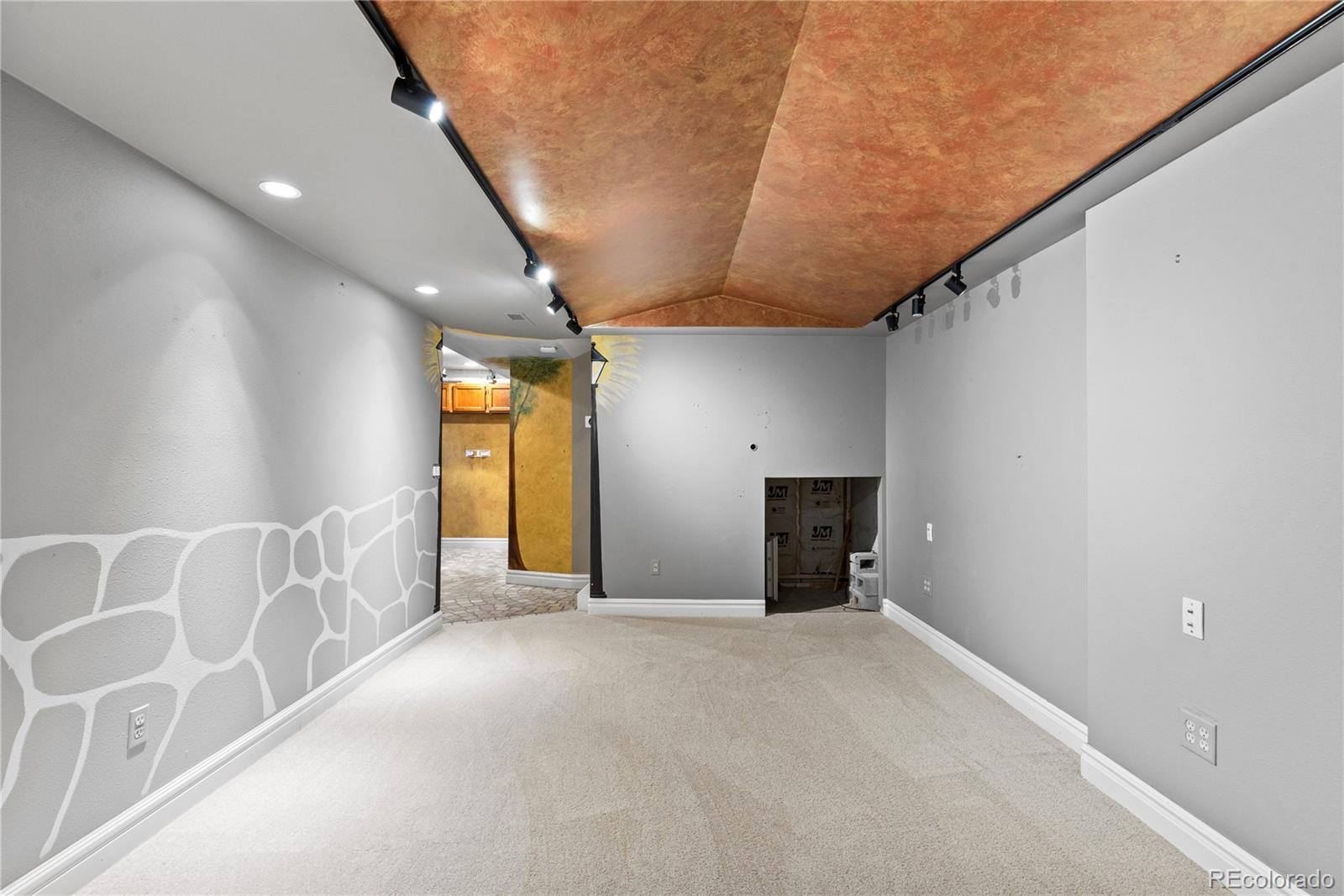 MLS Image #33 for 7373 e iowa avenue,denver, Colorado