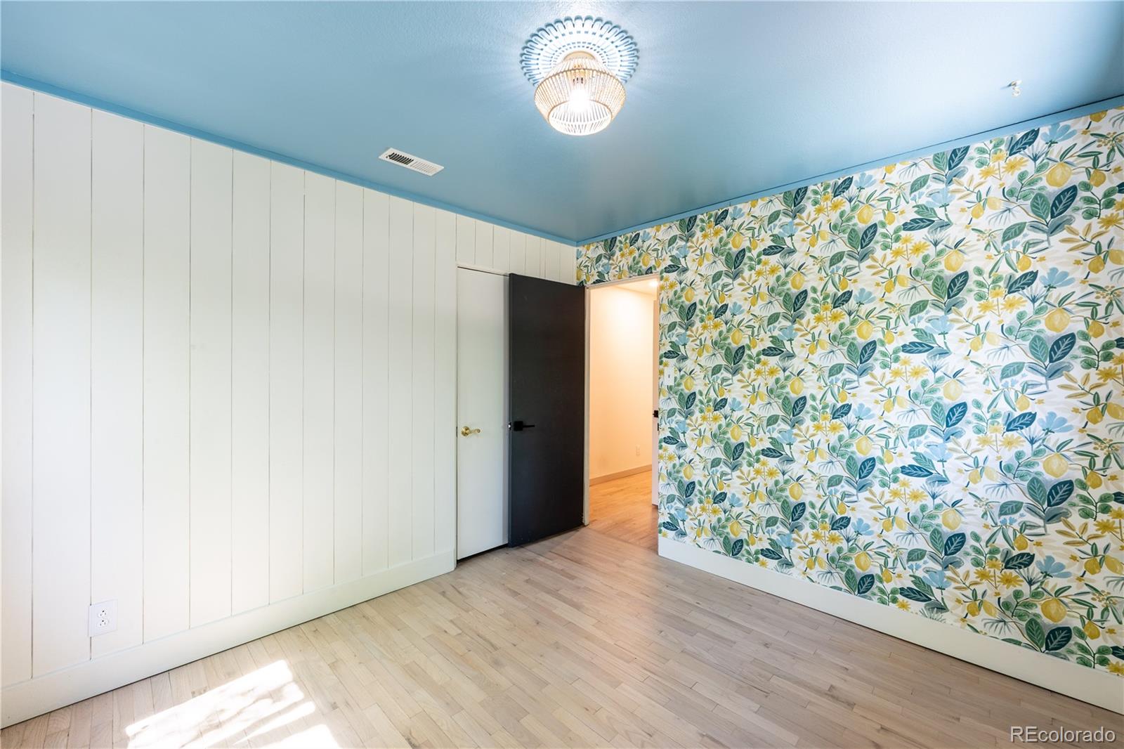 MLS Image #17 for 1515  dorchester drive,colorado springs, Colorado