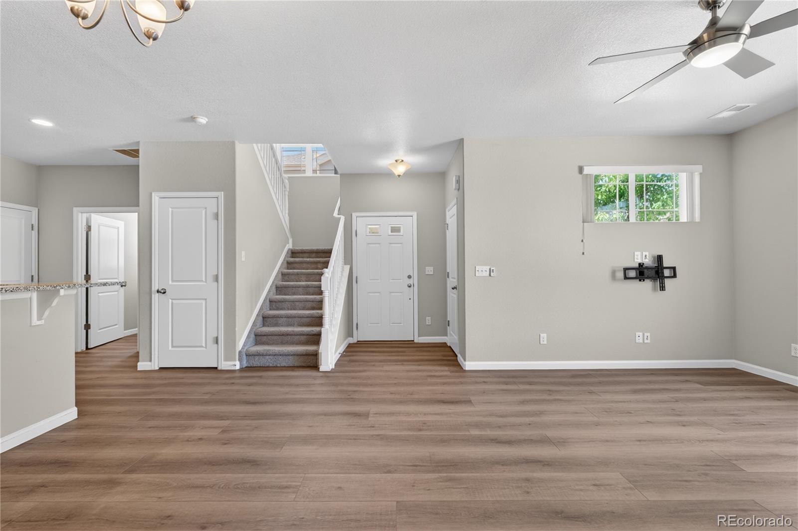 MLS Image #5 for 1804 s buchanan circle ,aurora, Colorado