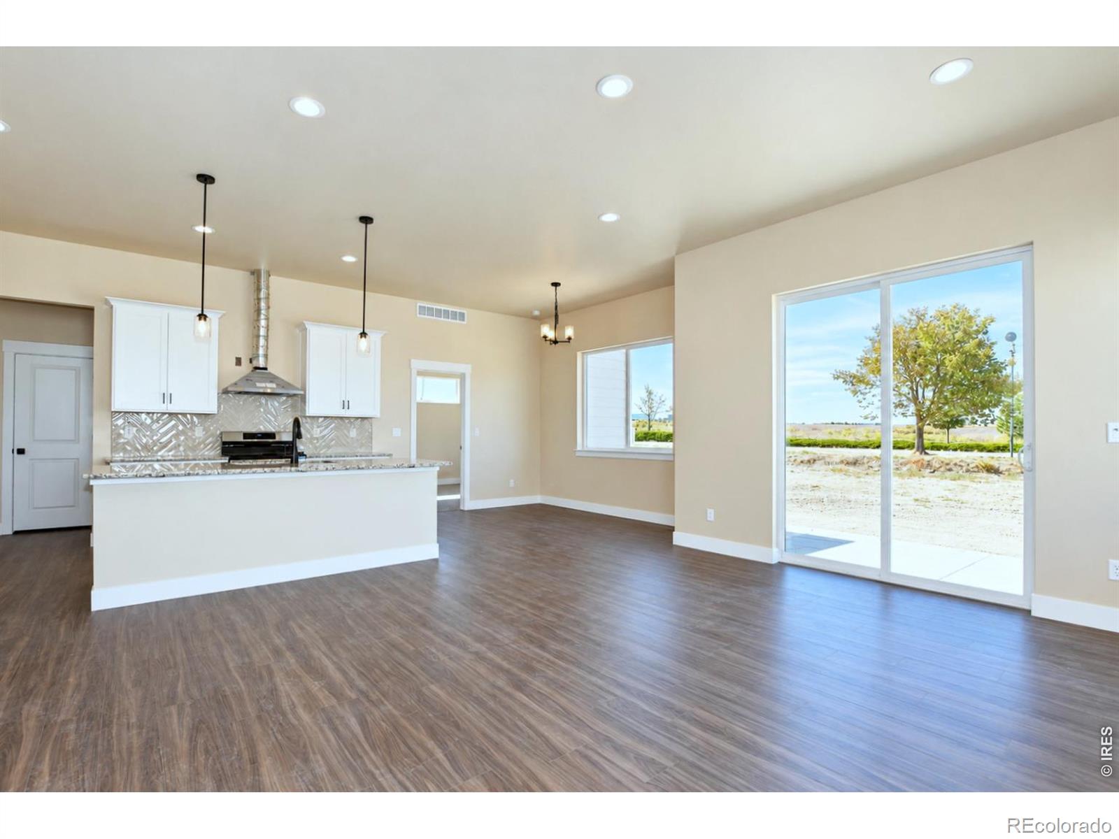 MLS Image #4 for 1201  106th avenue,greeley, Colorado