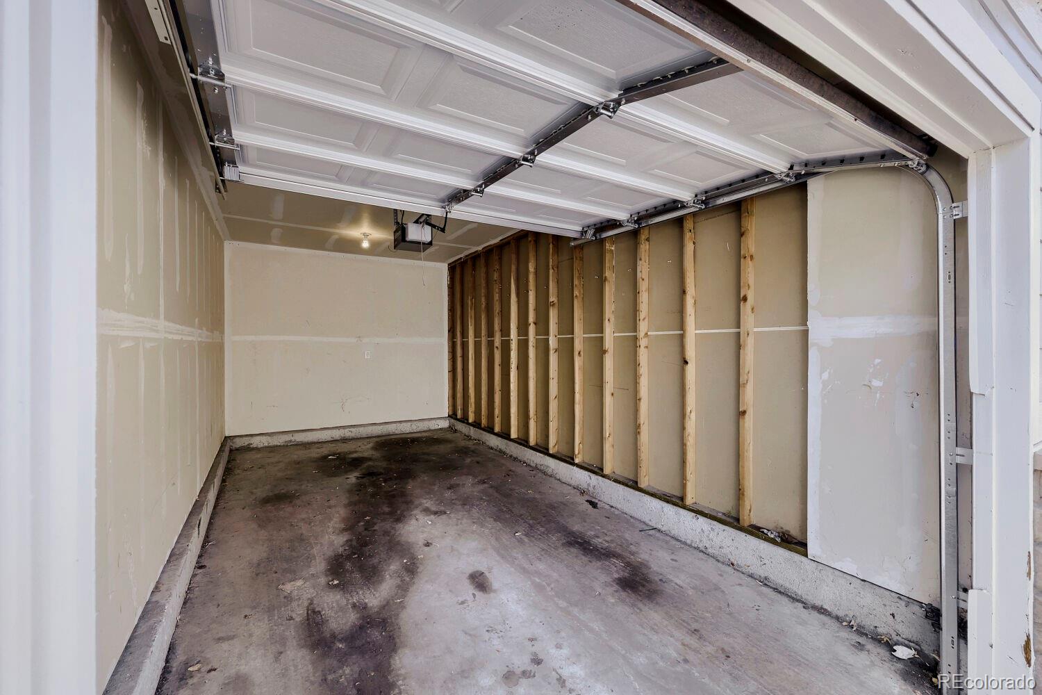 MLS Image #14 for 5255  memphis street,denver, Colorado
