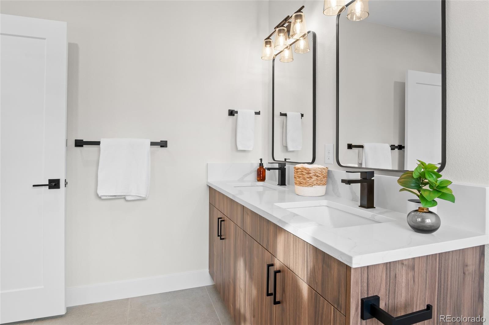 MLS Image #26 for 4151 s acoma street,englewood, Colorado