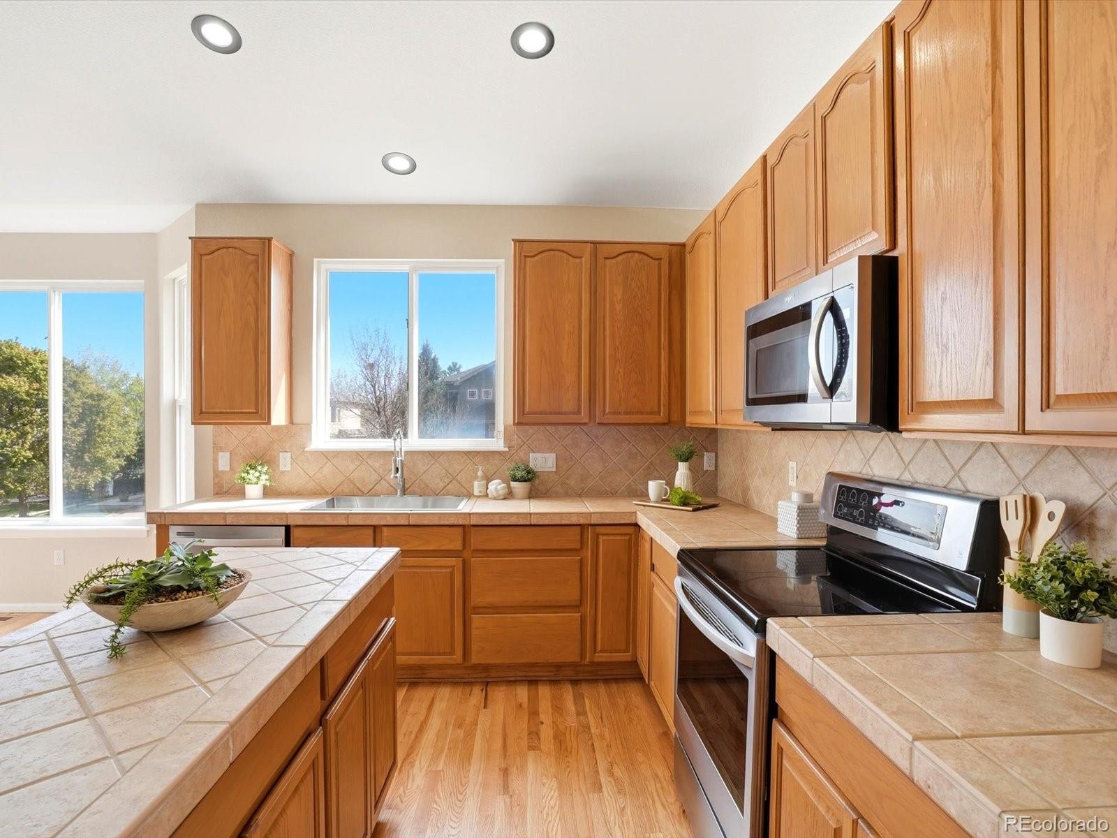 MLS Image #10 for 9729  hummingbird place,littleton, Colorado